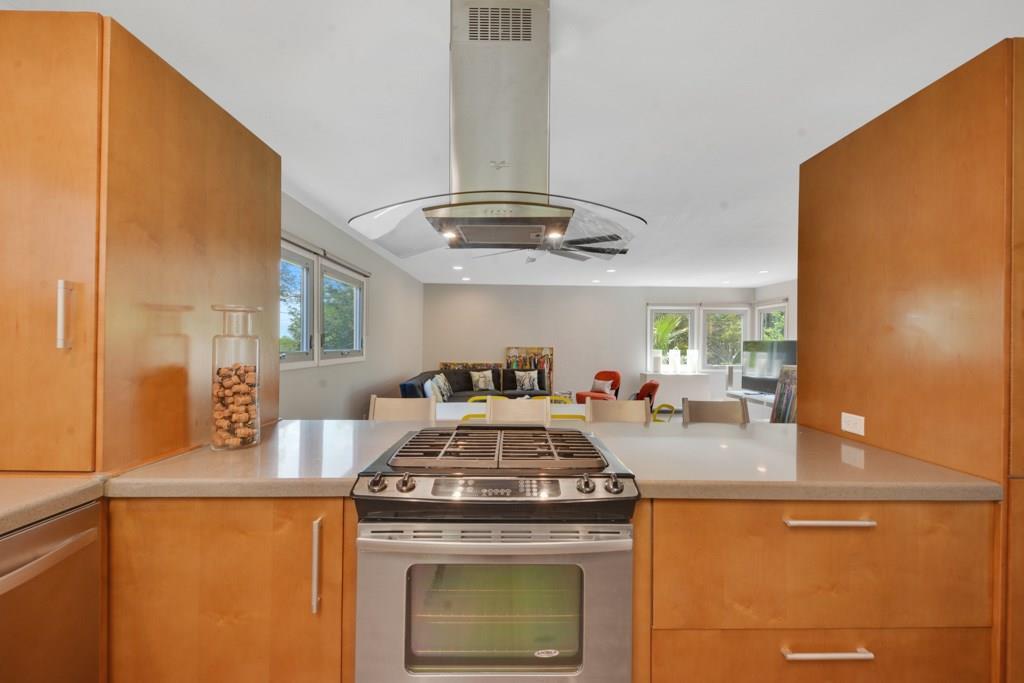 2410 Bryan St, Austin, TX 78702