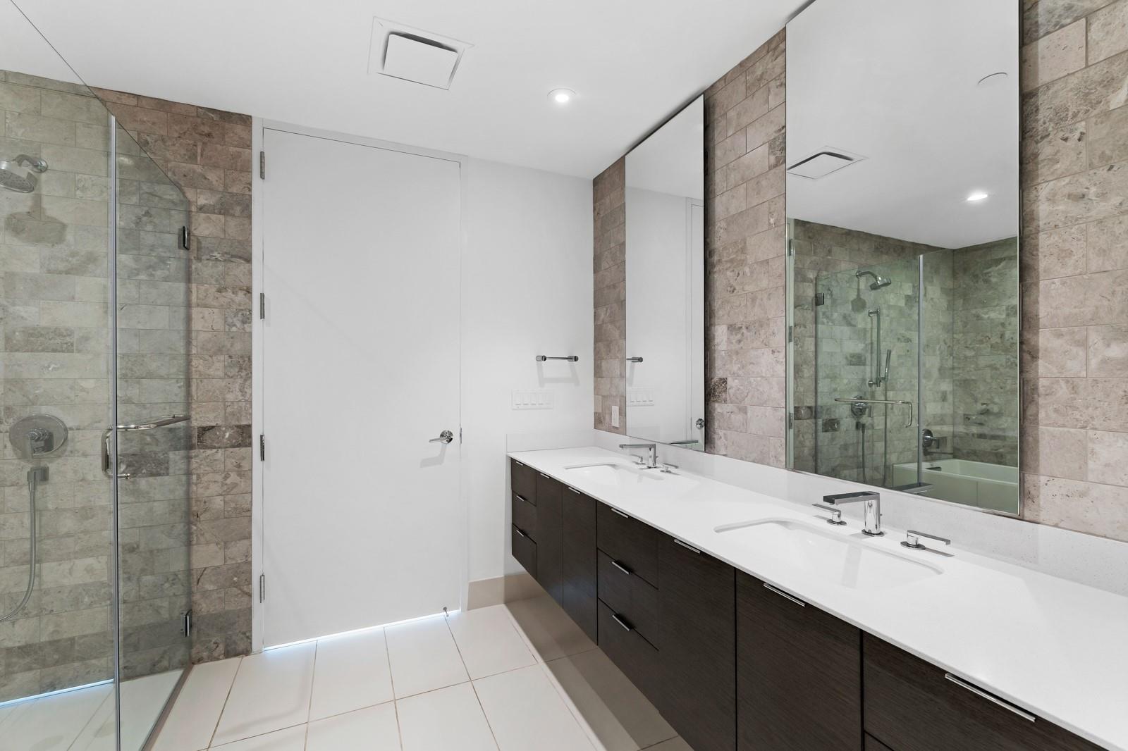 301 West Ave # 4607, Austin, TX 78701