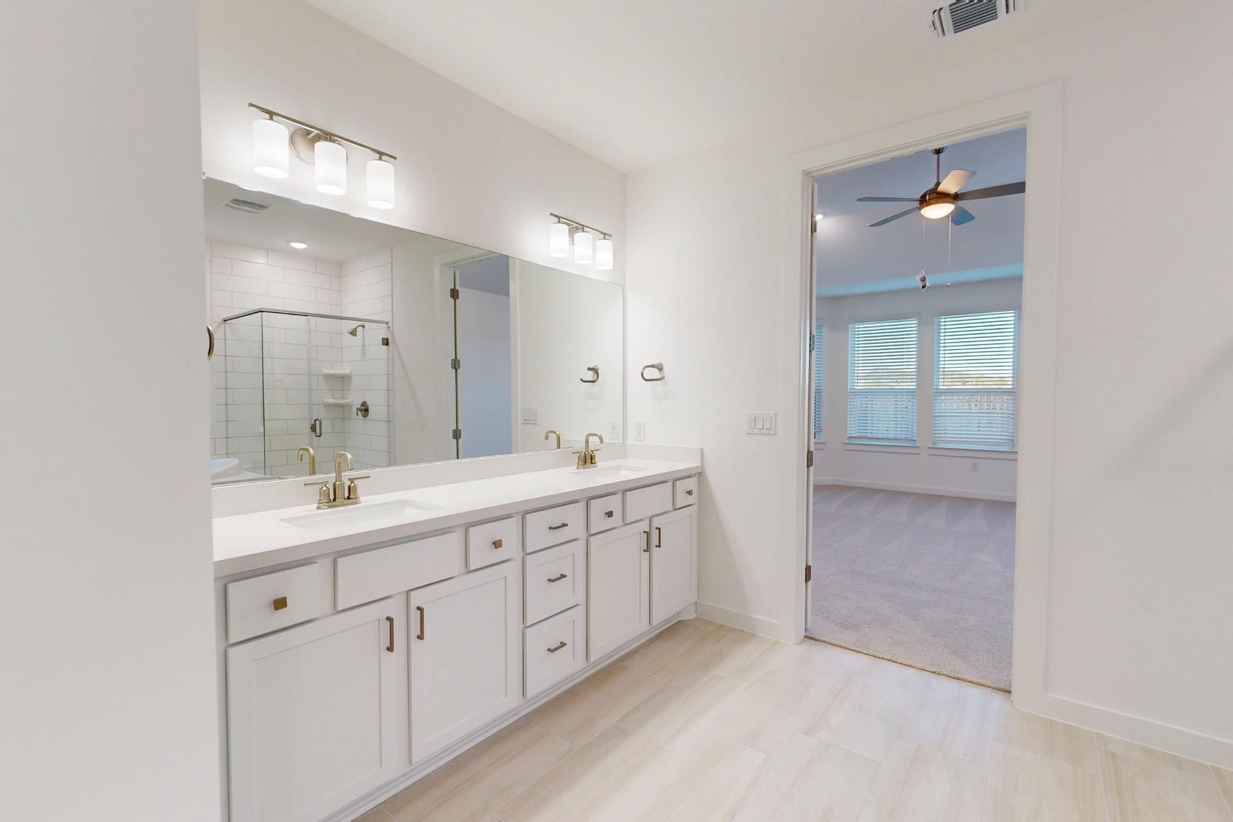 2008 Lolo Ln, Leander, TX 78641