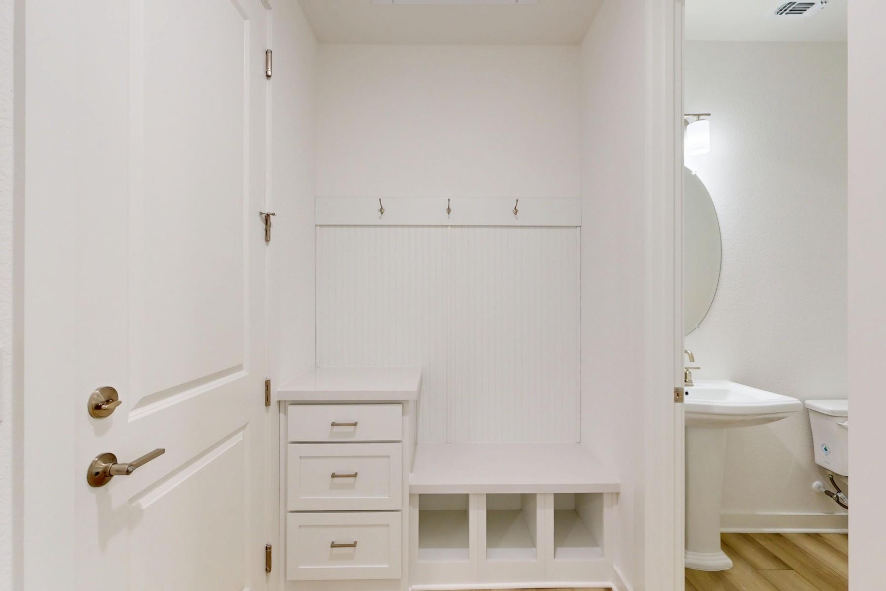 2008 Lolo Ln, Leander, TX 78641