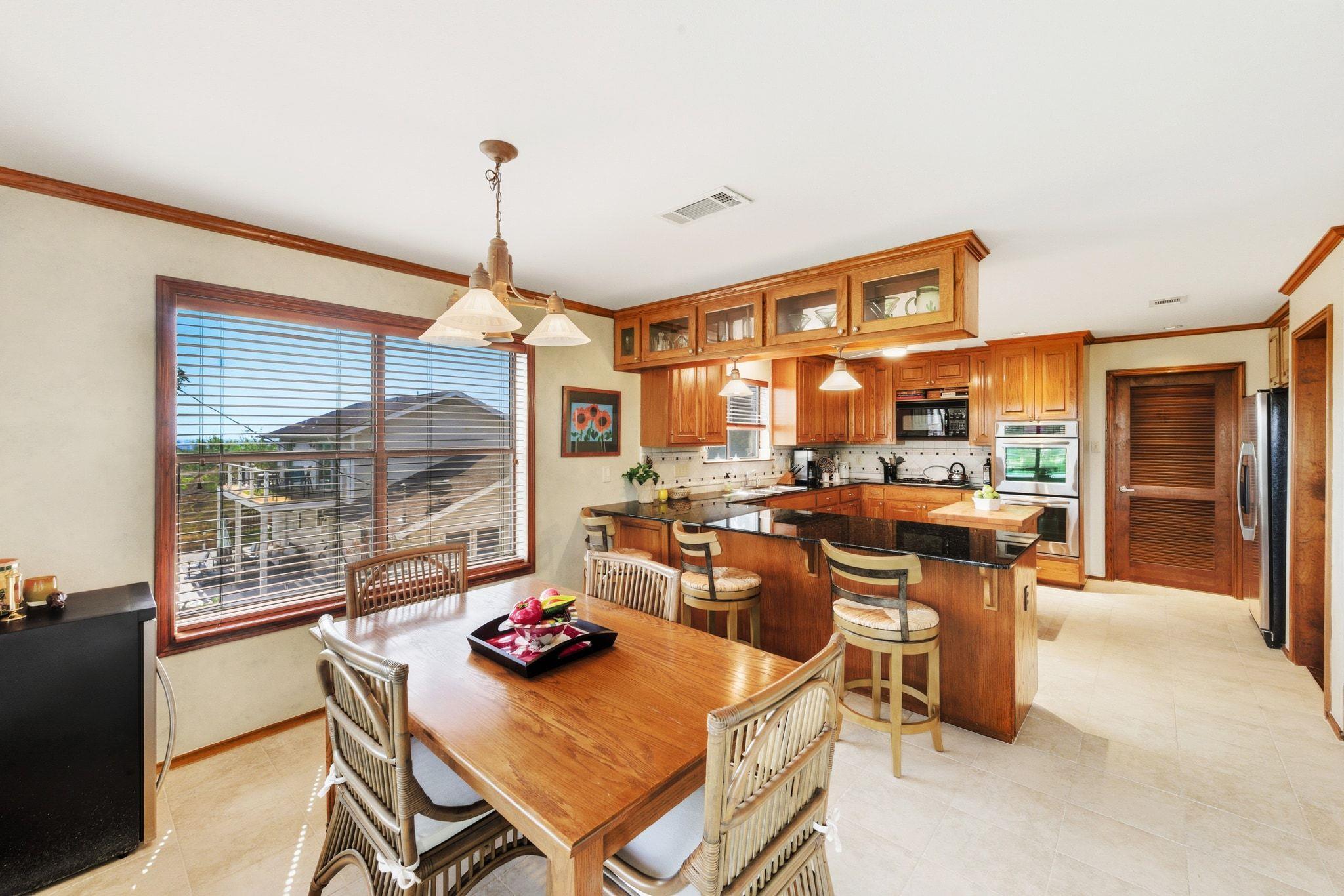 1417 Bay Hill Dr, Austin, TX 78746