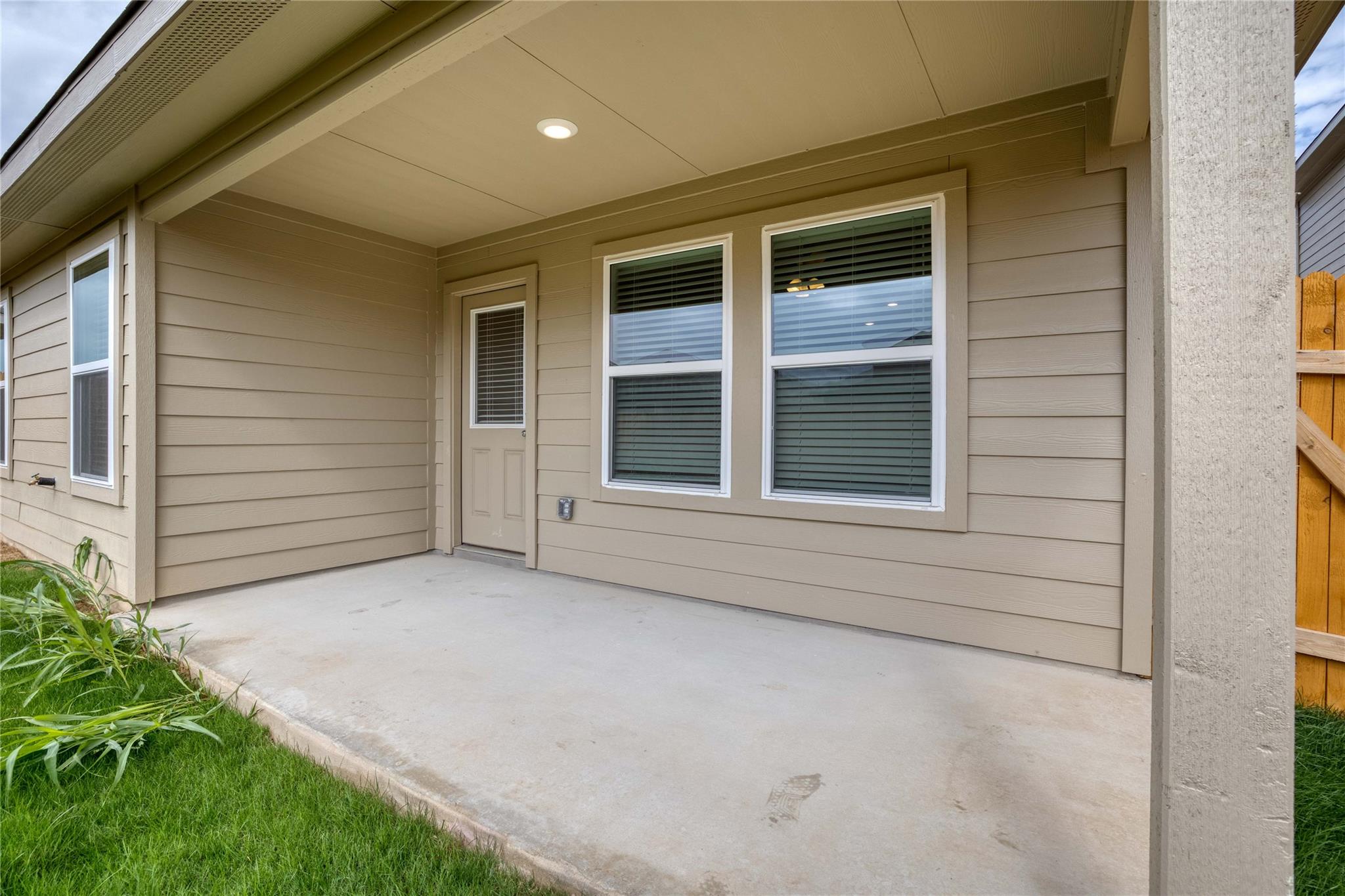 2850 Brogan, New Braunfels, TX 78130