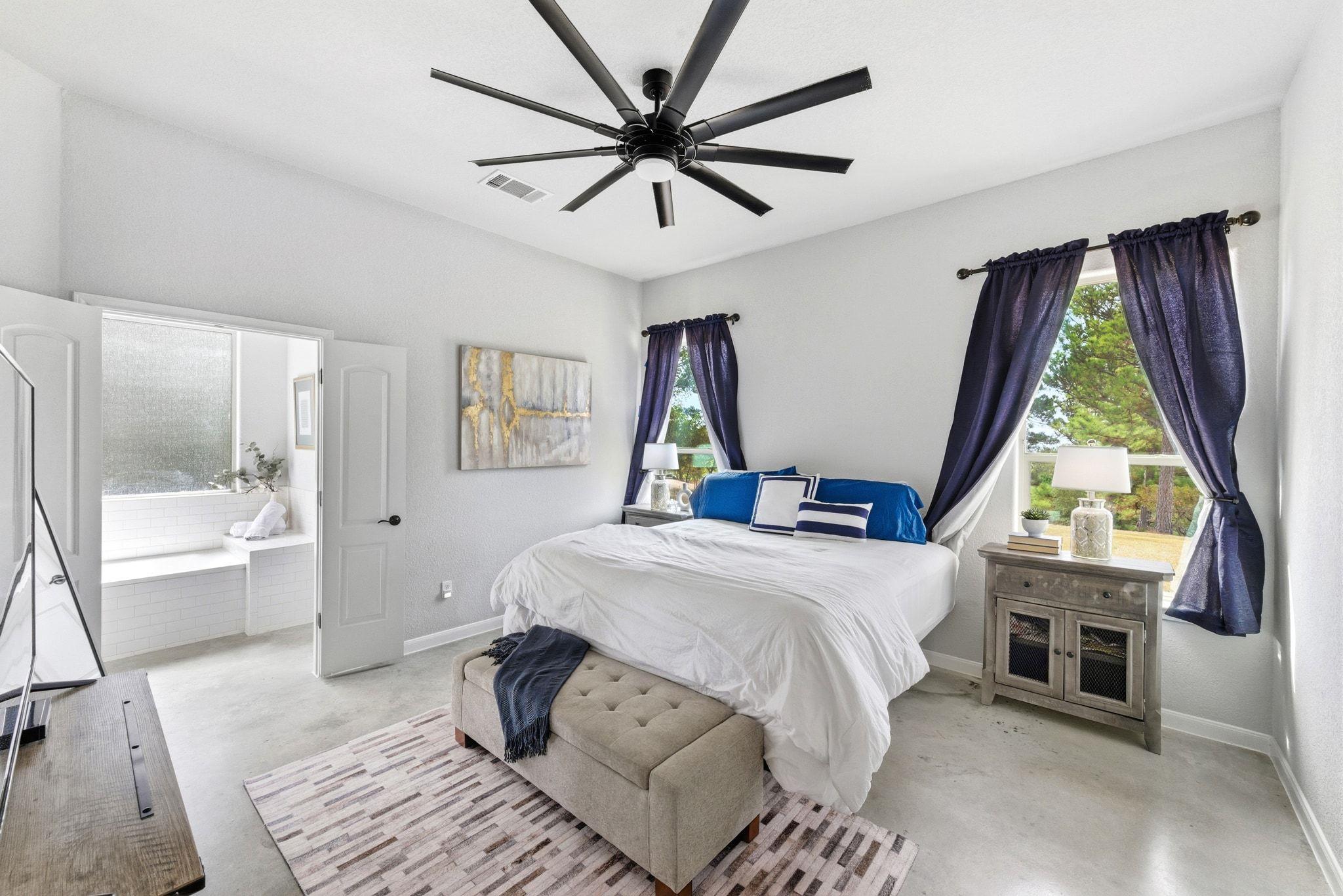 133 & 135 E Keanahalululu Ln, Bastrop, TX 78602