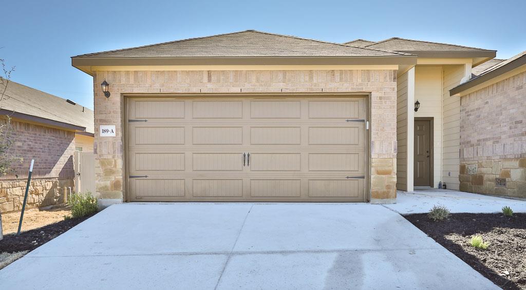 189 JOANNE Loop # A/ B, Buda, TX 78610