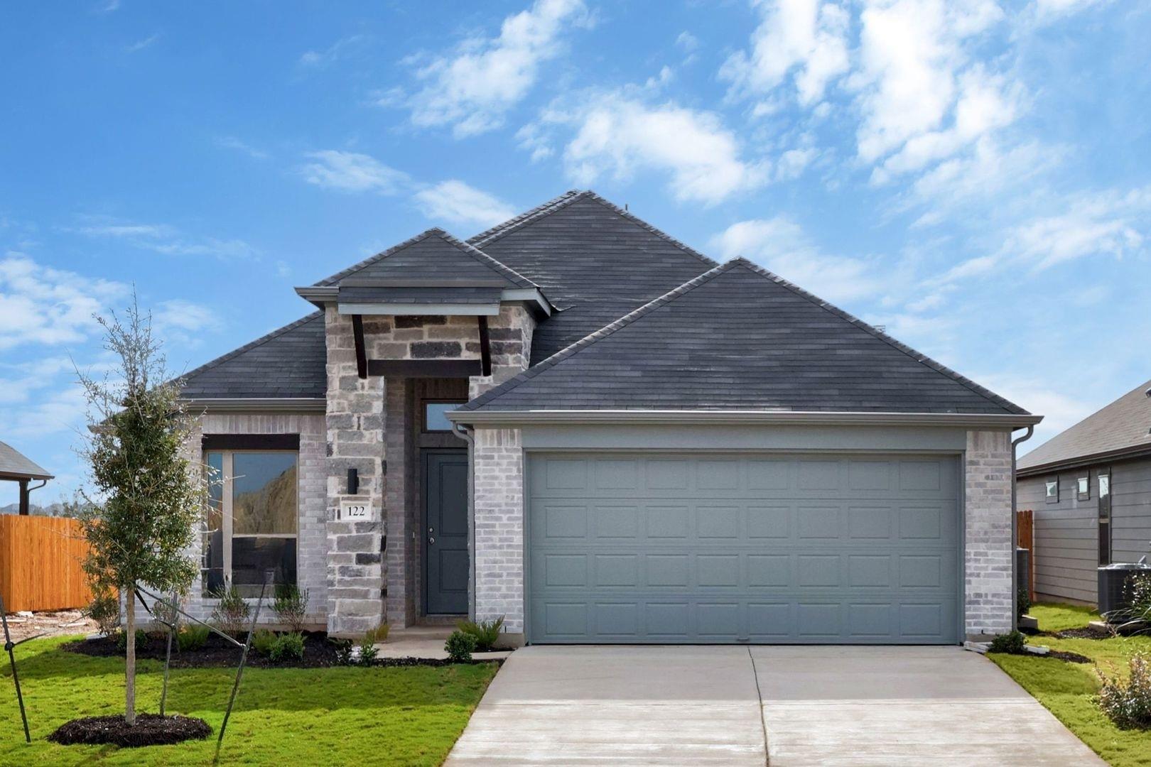 122 Mandeville Dr, Hutto, TX 78634