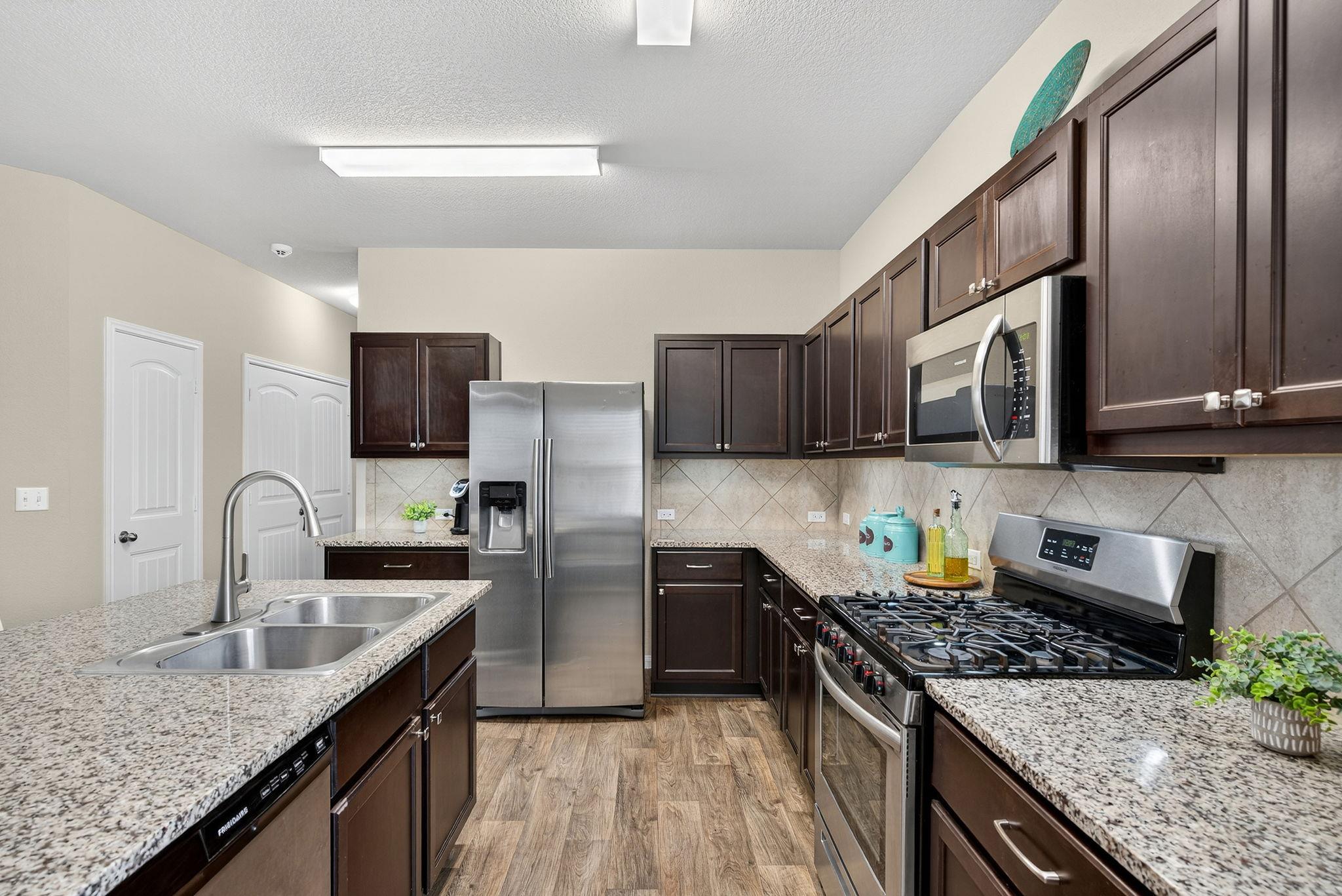 131 Coleto Creek Loop, Kyle, TX 78640