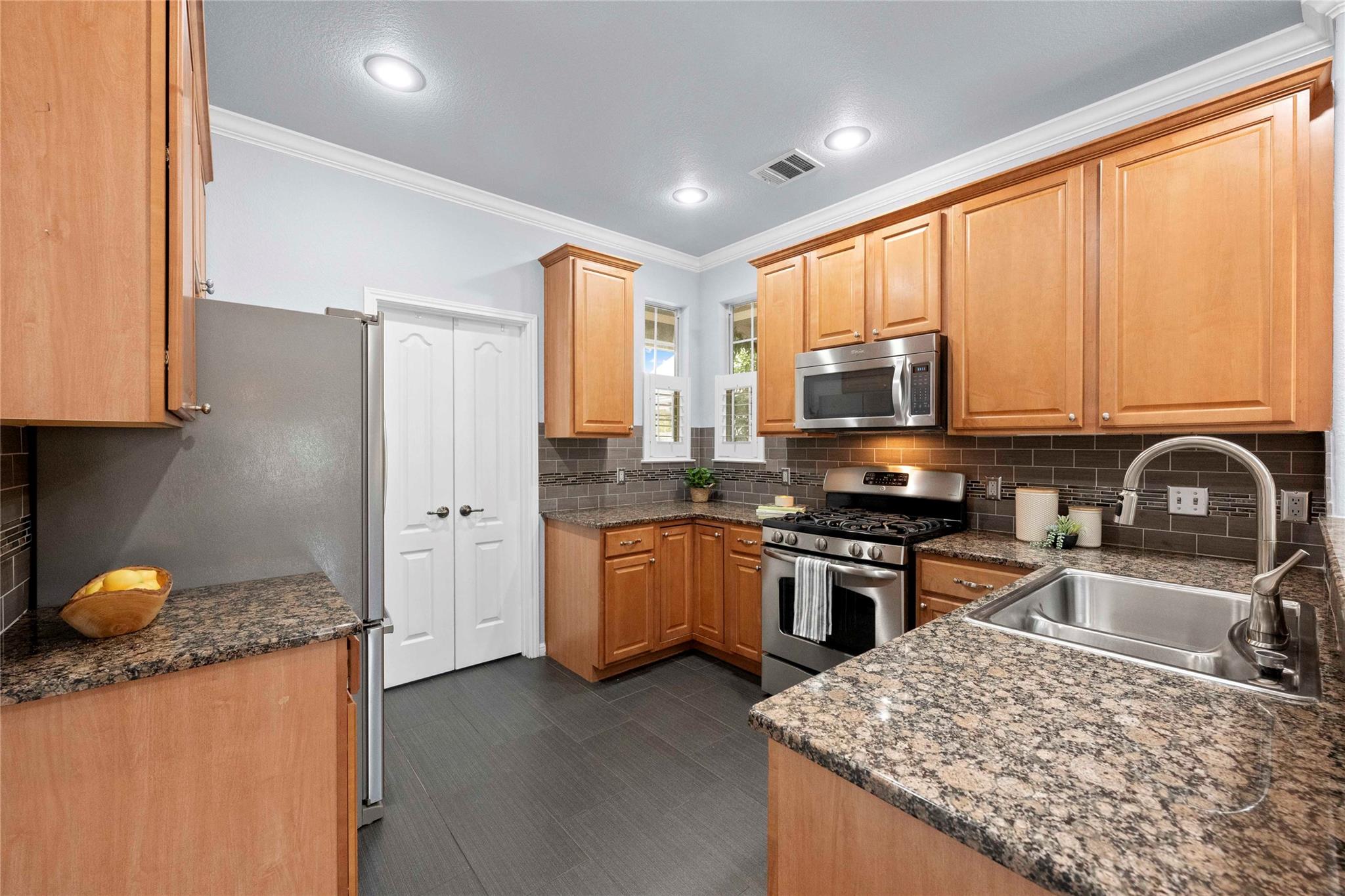 6704 Menchaca Rd # 29, Austin, TX 78745