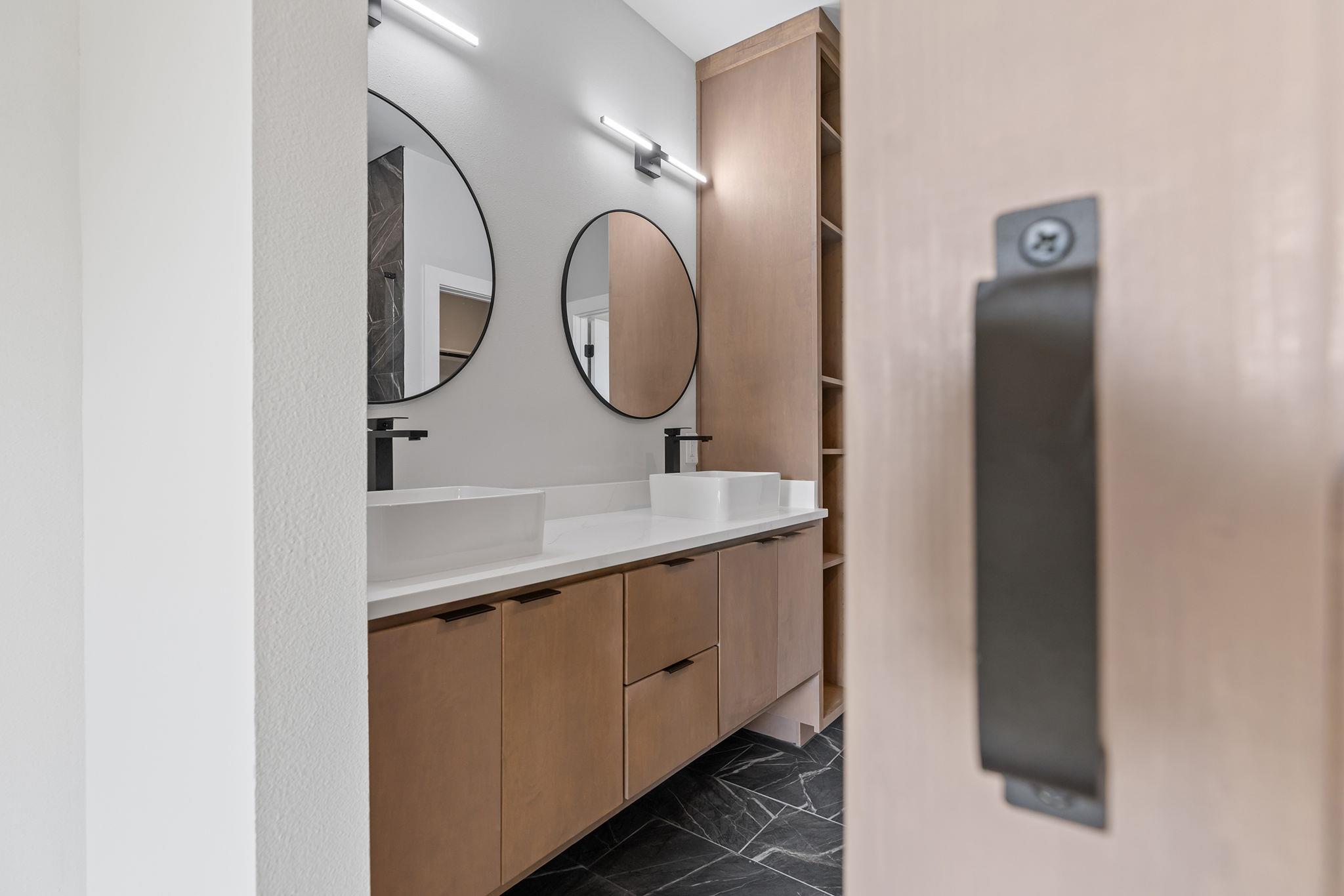 320 Kahana Ln, Bastrop, TX 78602