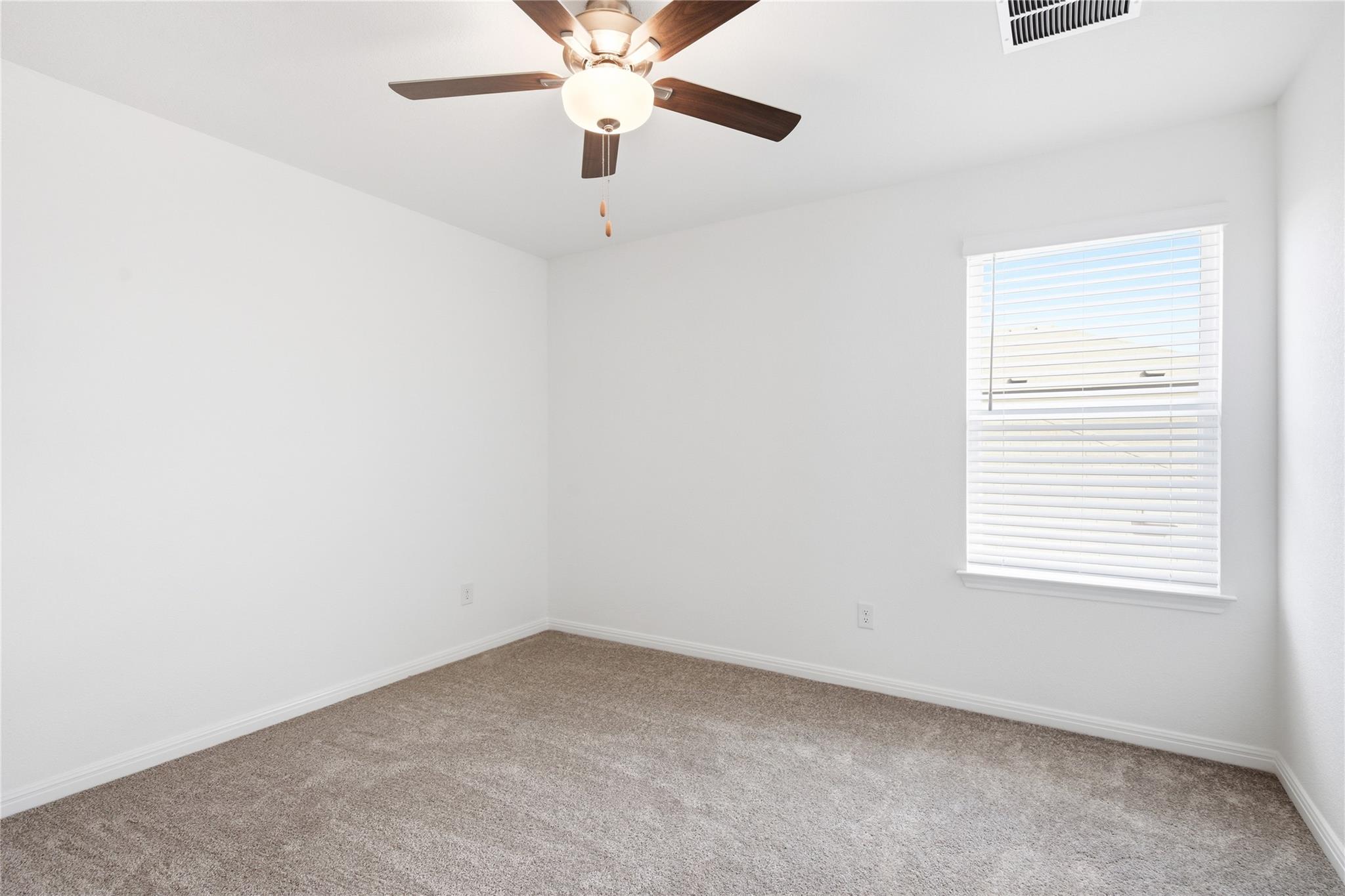 416 Breccia Trl, Liberty Hill, TX 78642