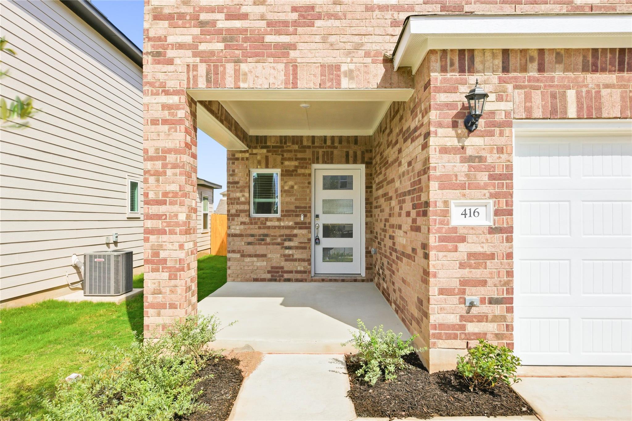 416 Breccia Trl, Liberty Hill, TX 78642