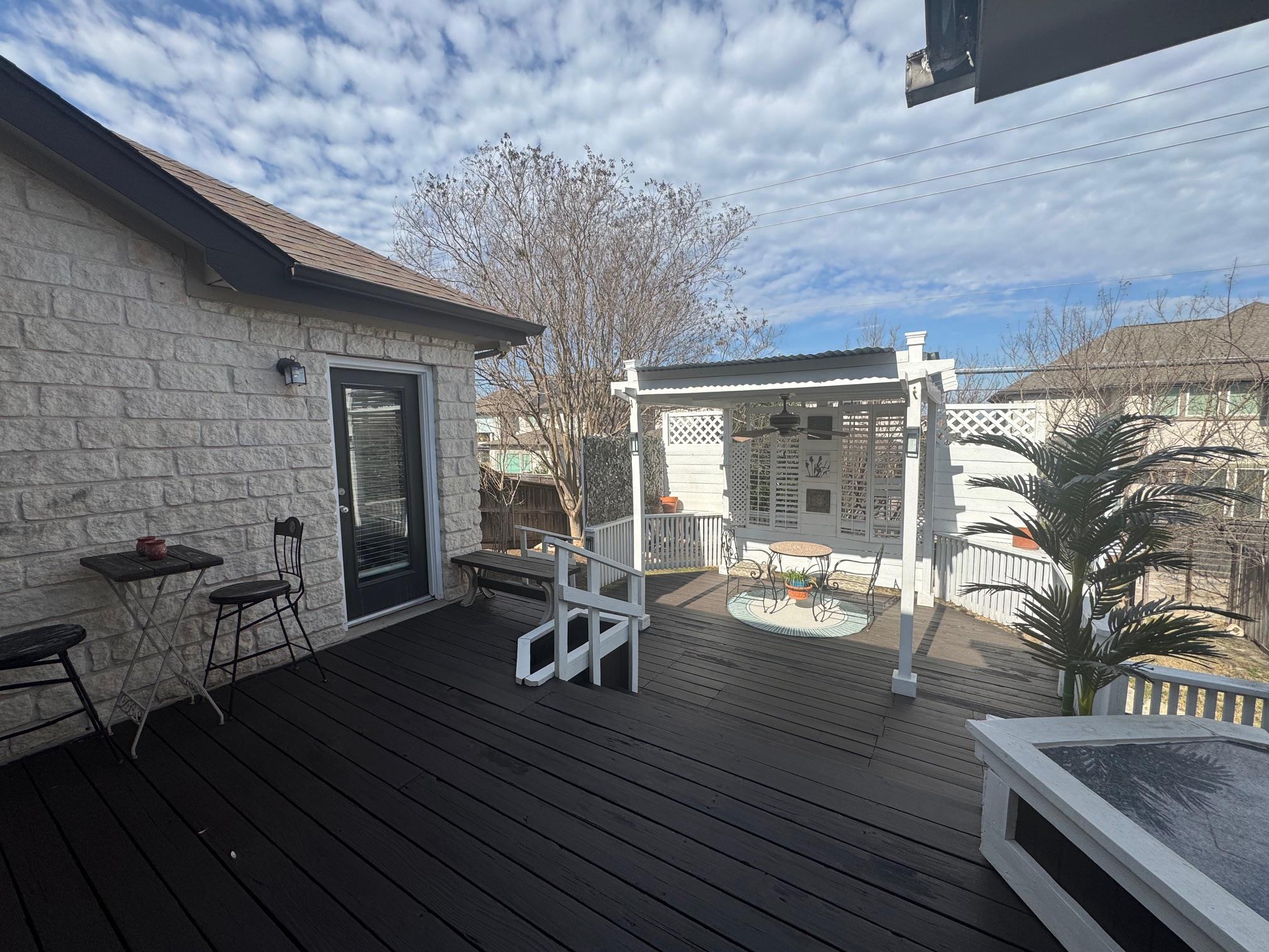 11524 Emerald Falls Dr, Austin, TX 78738