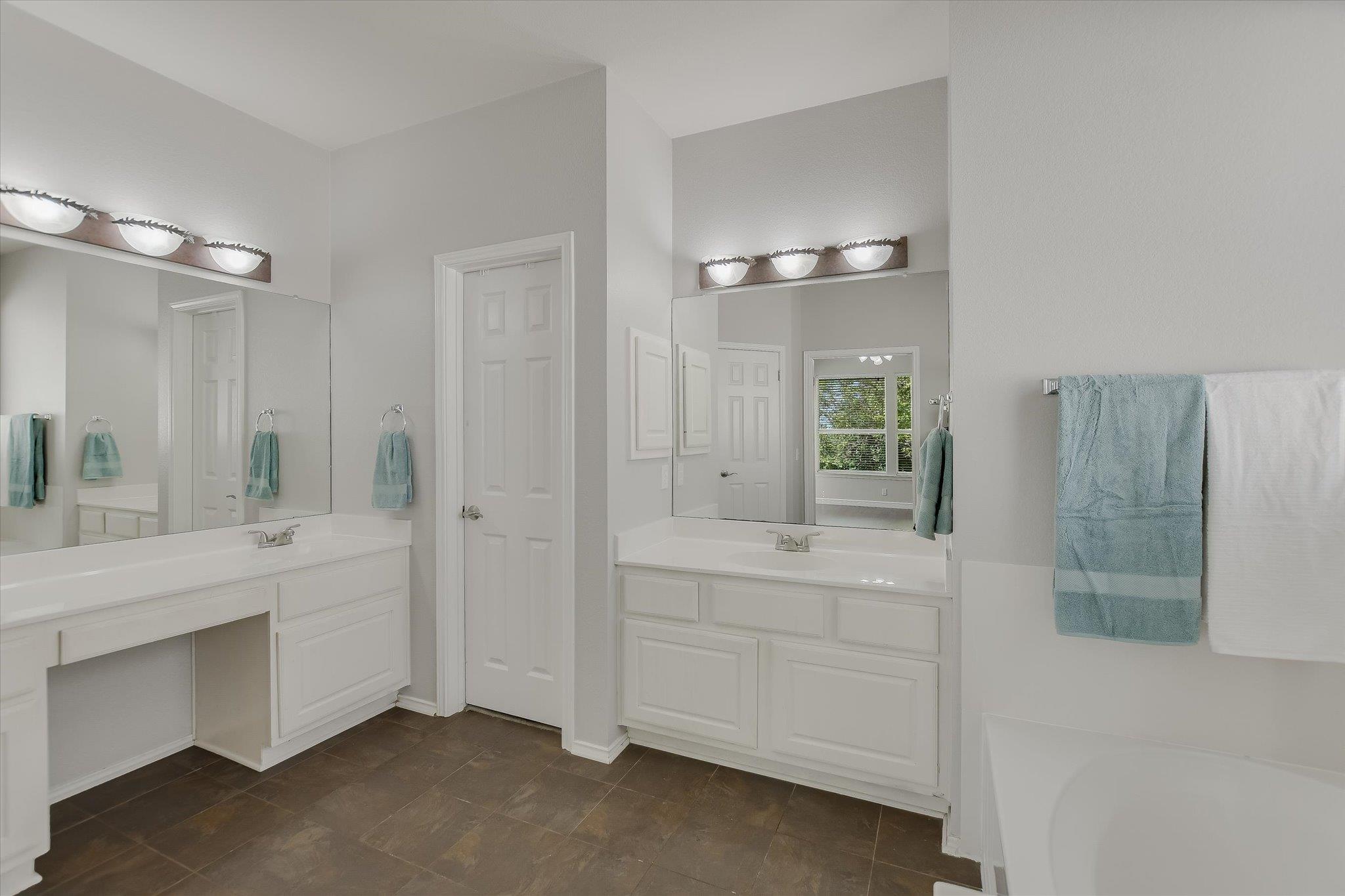 11524 Emerald Falls Dr, Austin, TX 78738