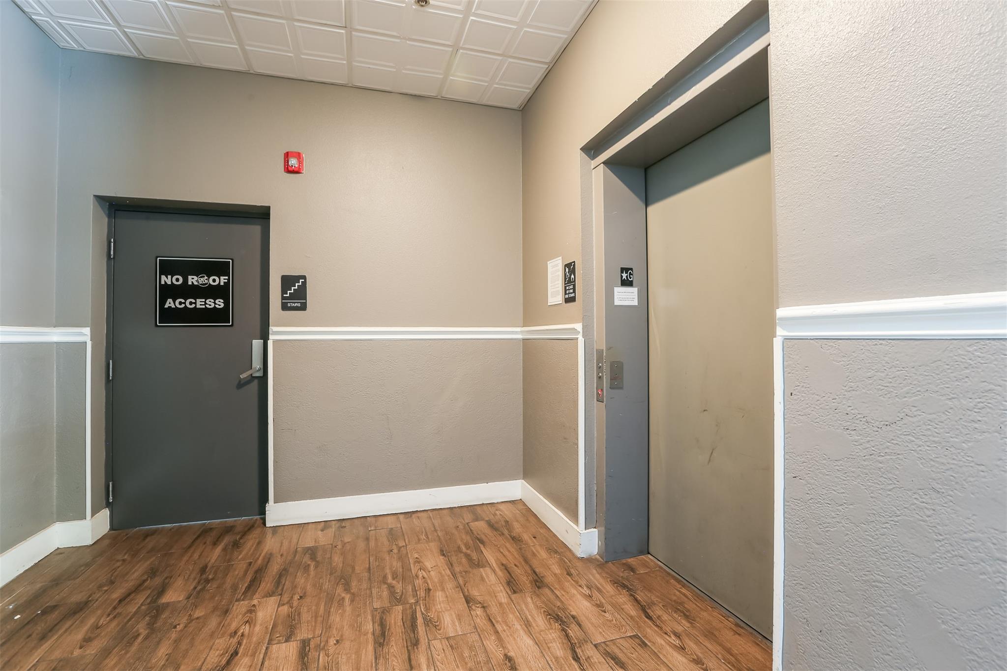 910 W 25th St # 204, Austin, TX 78705