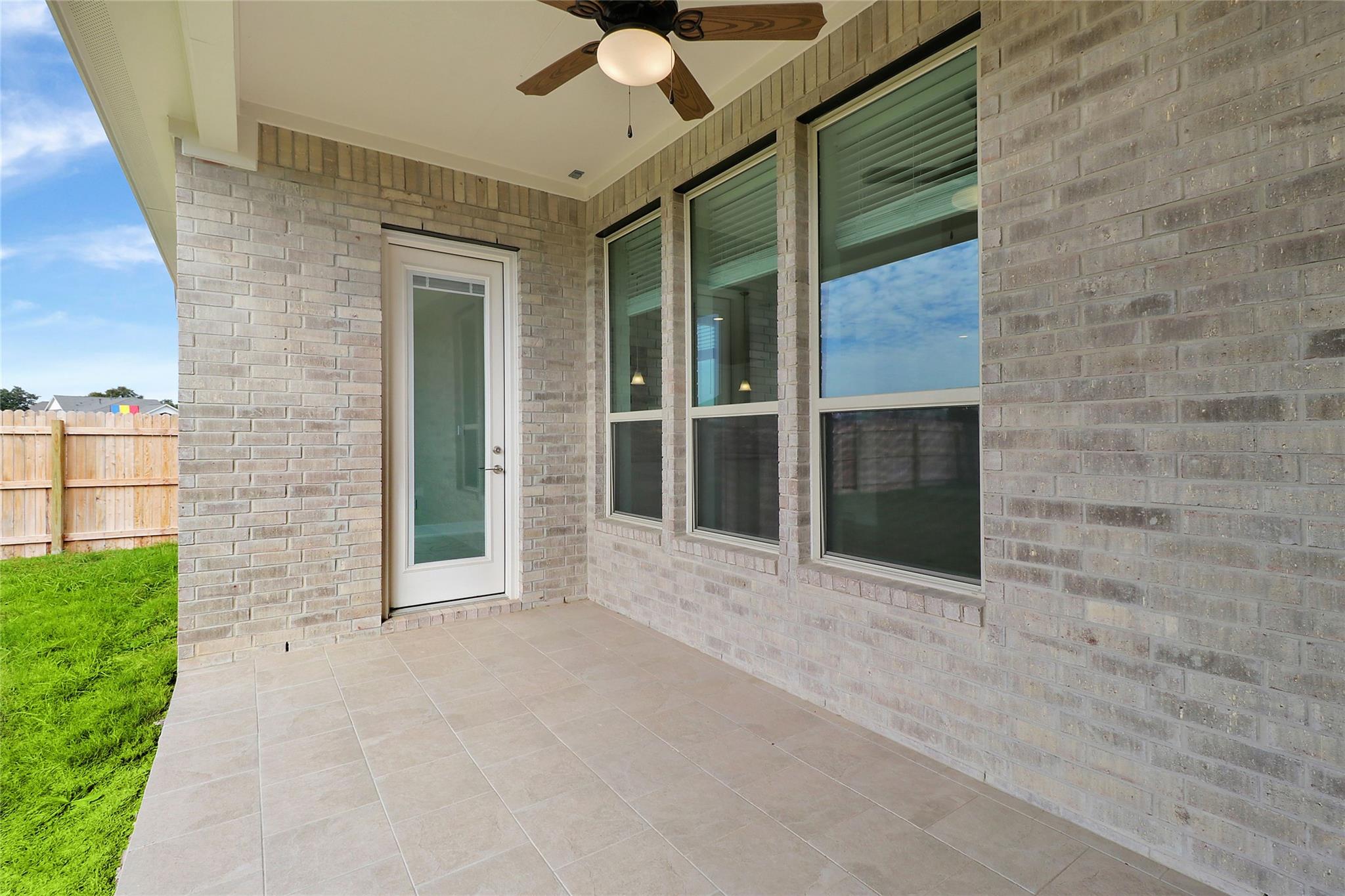 532 Great Lawn Bnd, Liberty Hill, TX 78642