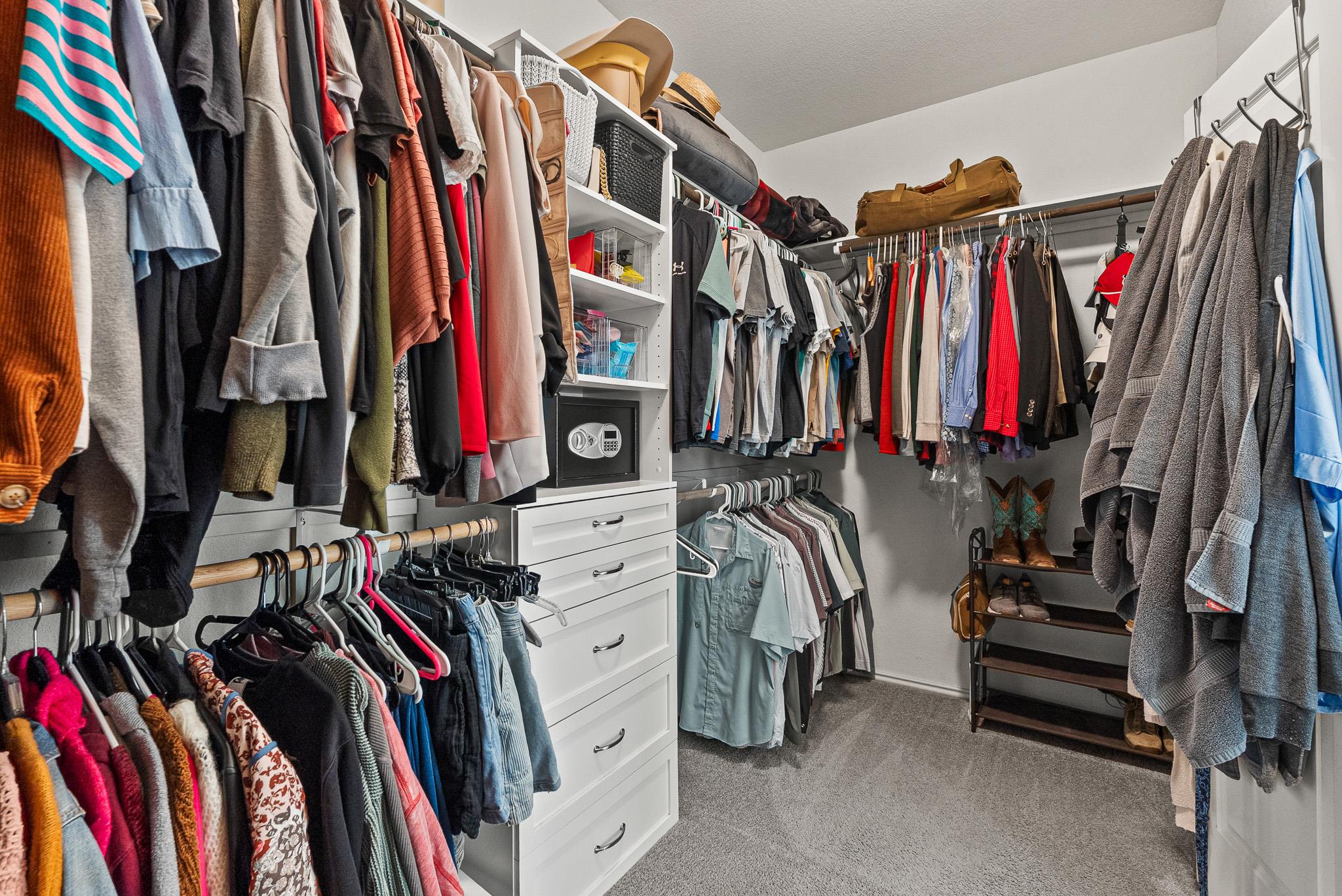 136 Copper Ln, Kyle, TX 78640