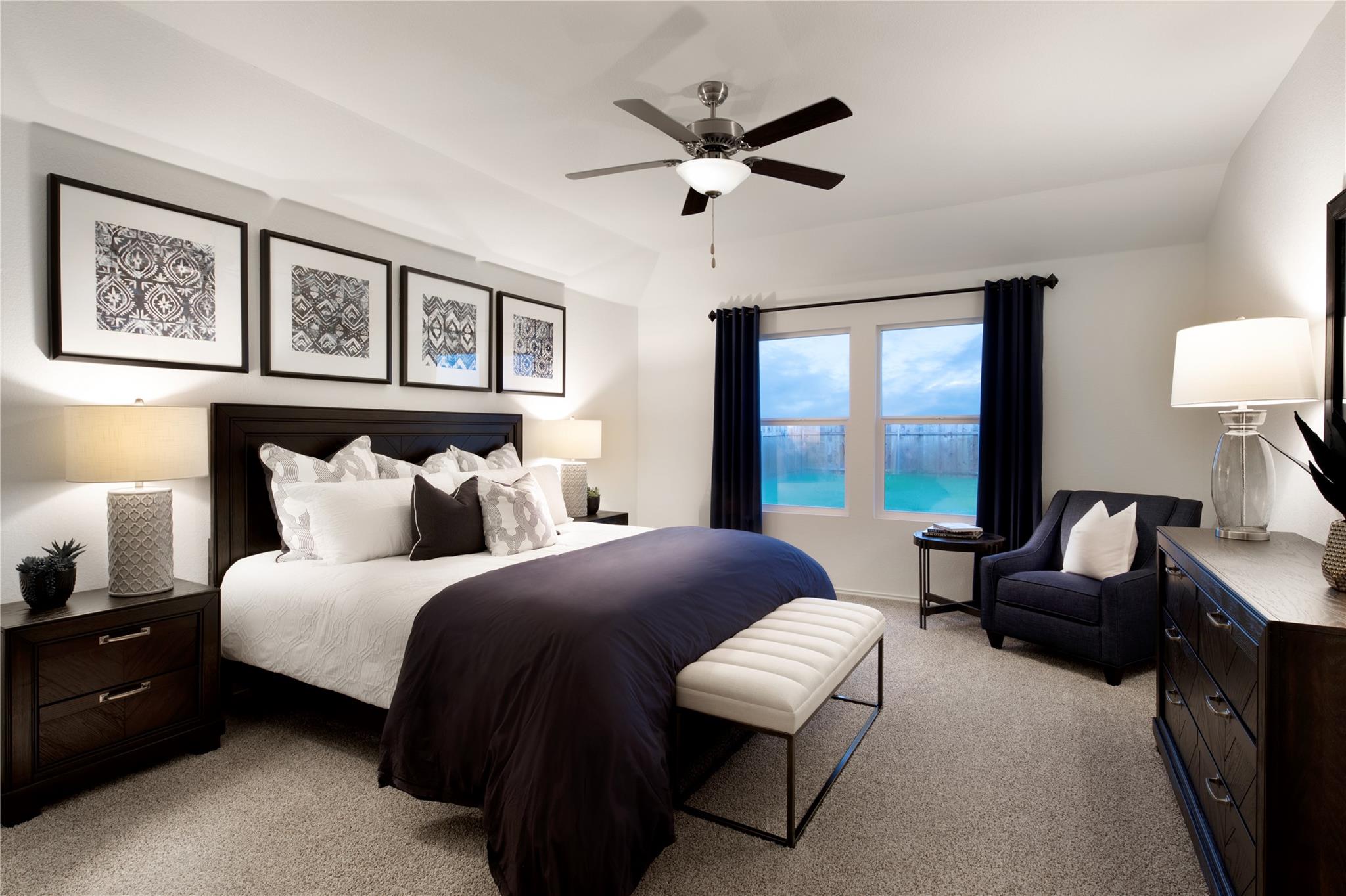 105 Donnington Dr, Hutto, TX 78634