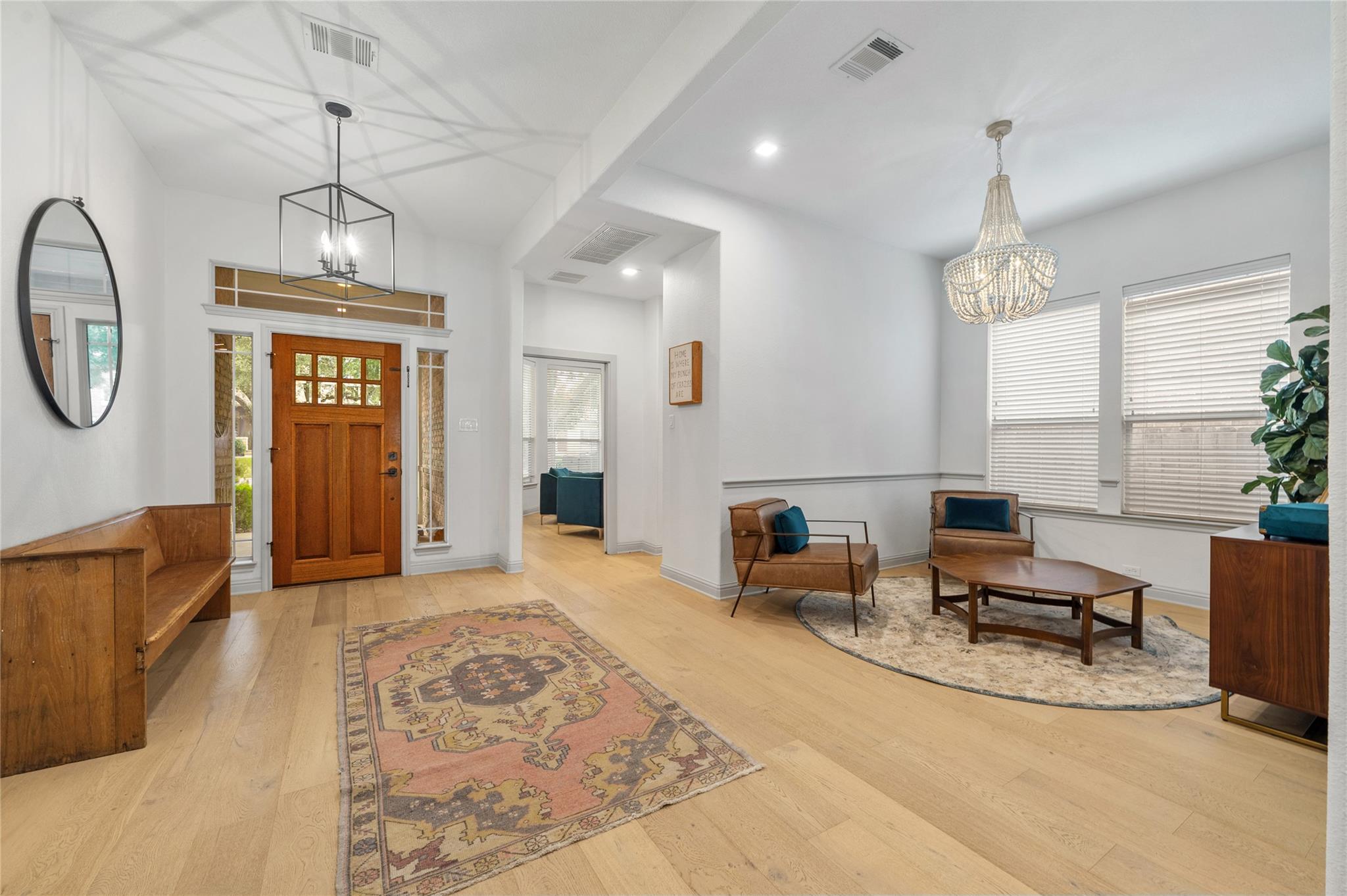 7901 Adelaide Dr, Austin, TX 78739