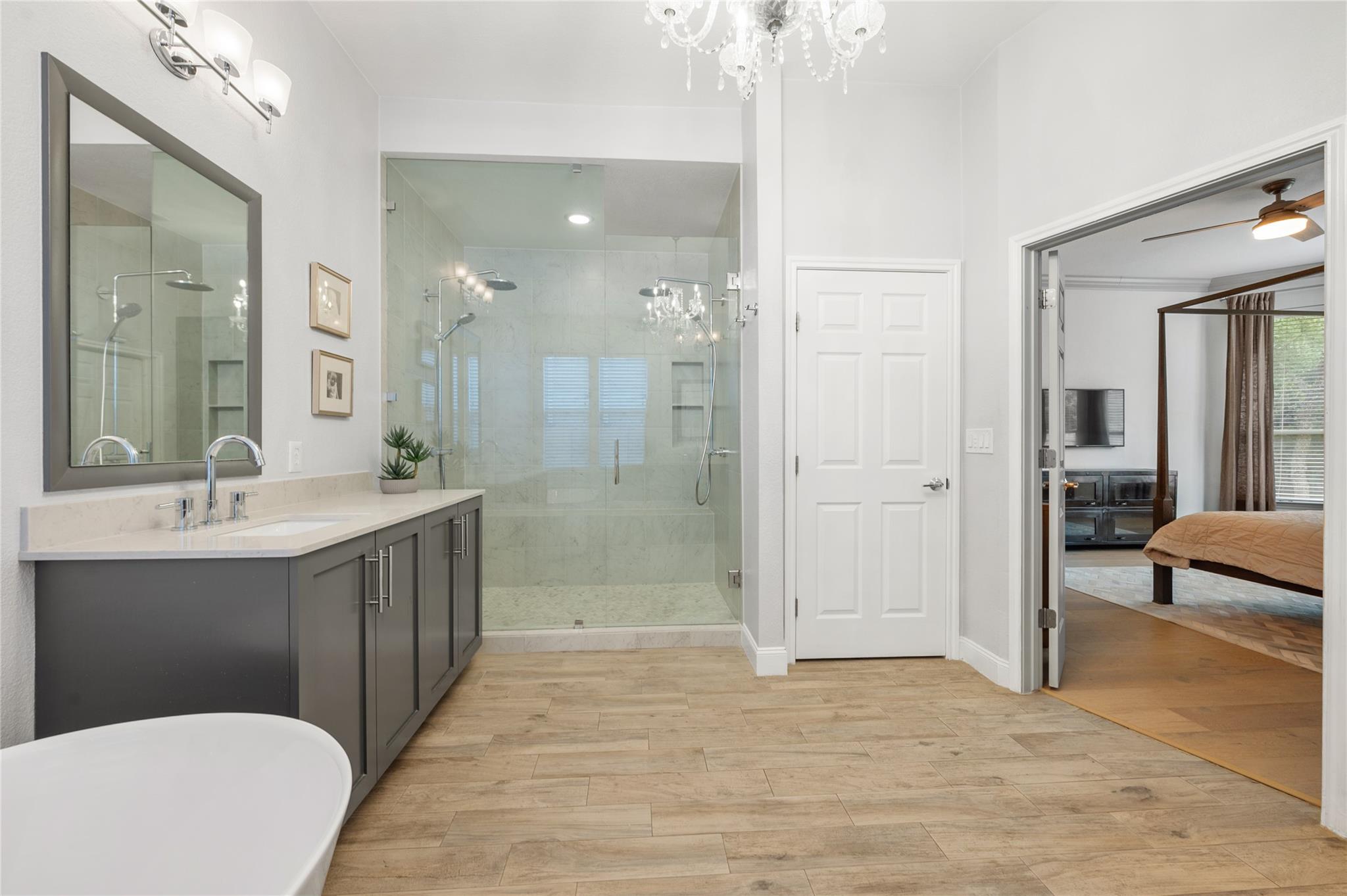 7901 Adelaide Dr, Austin, TX 78739