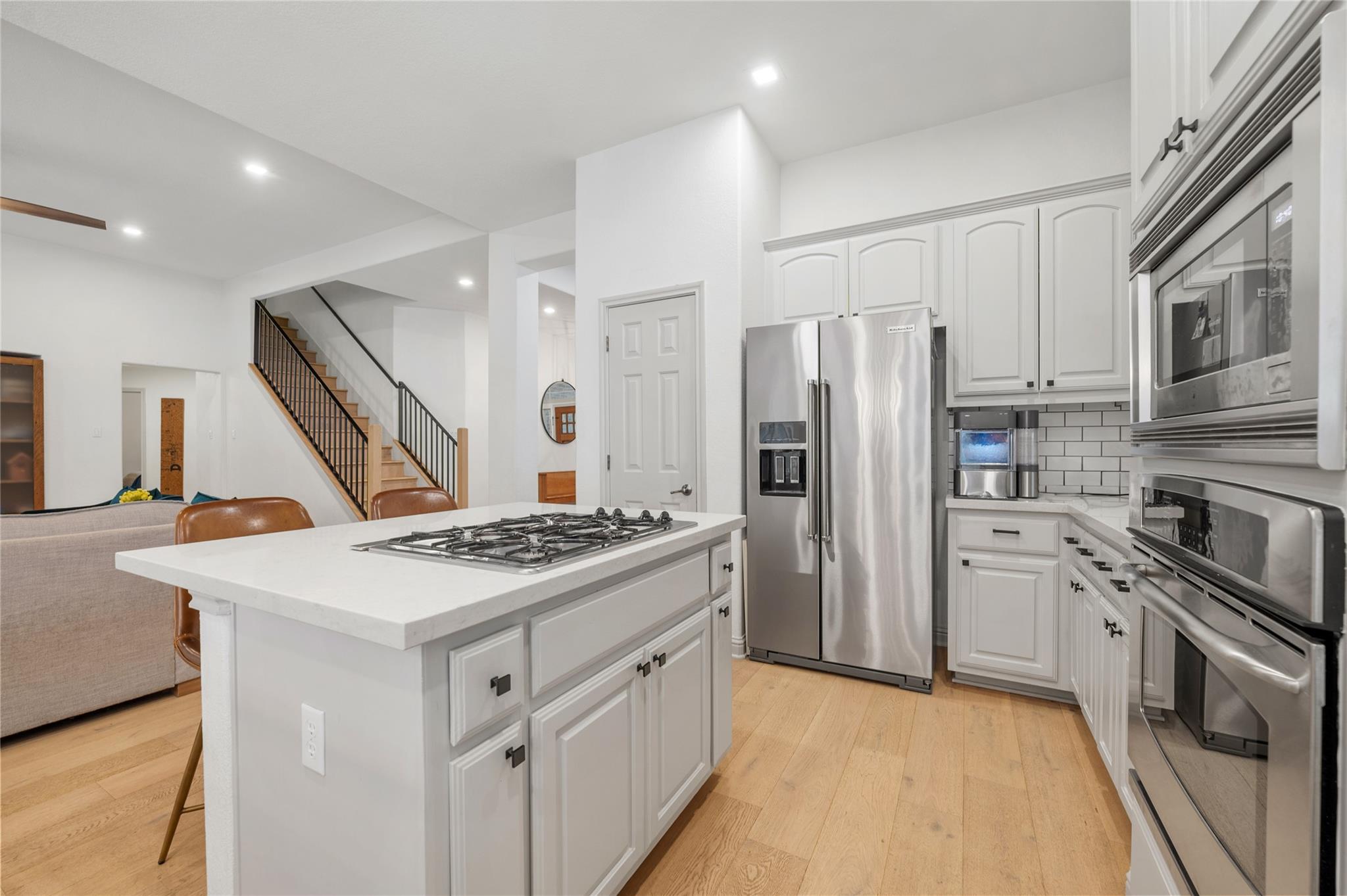 7901 Adelaide Dr, Austin, TX 78739