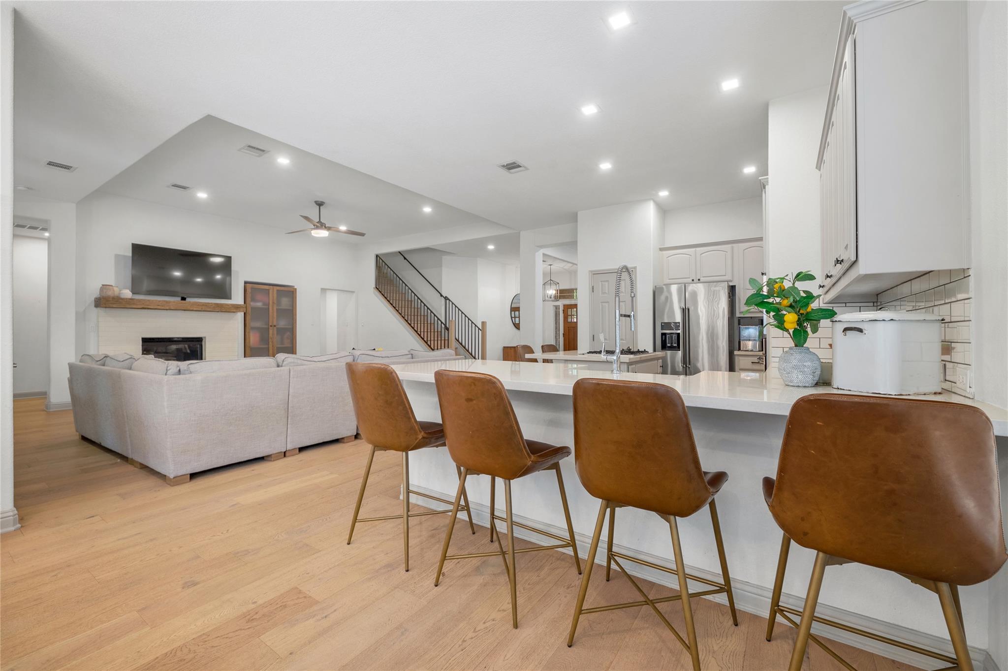 7901 Adelaide Dr, Austin, TX 78739