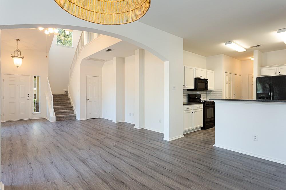 10215 Maydelle Dr # 271, Austin, TX 78748