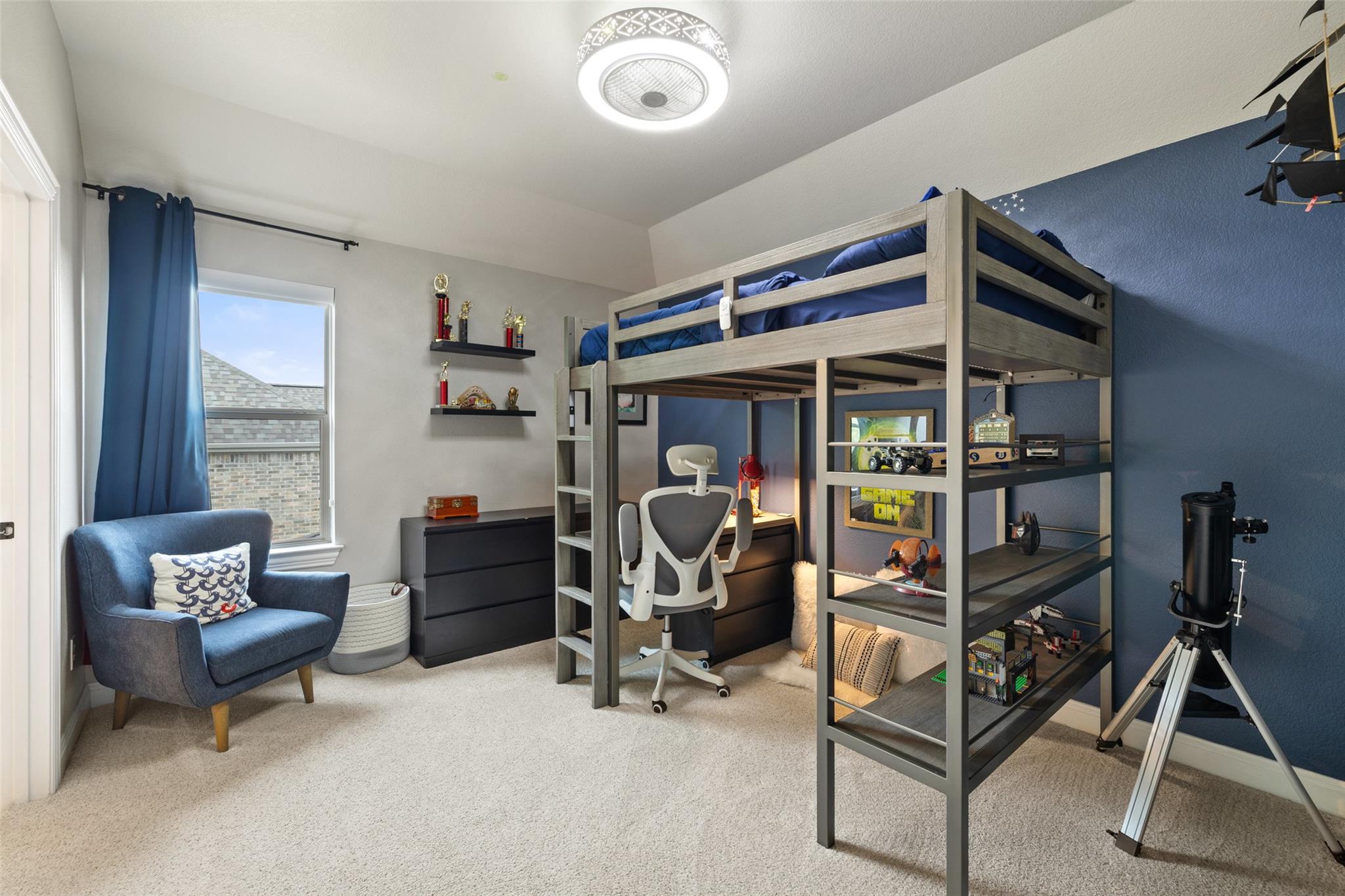 201 Aria Dr, Lakeway, TX 78738