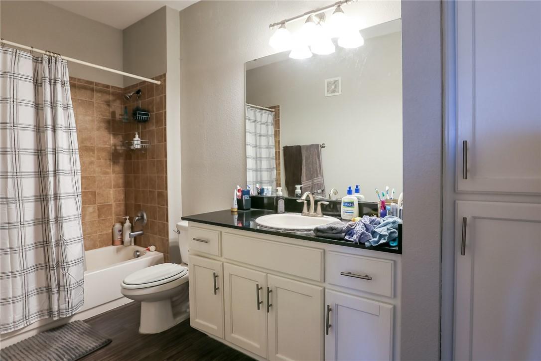 910 W 25th St # 205, Austin, TX 78705