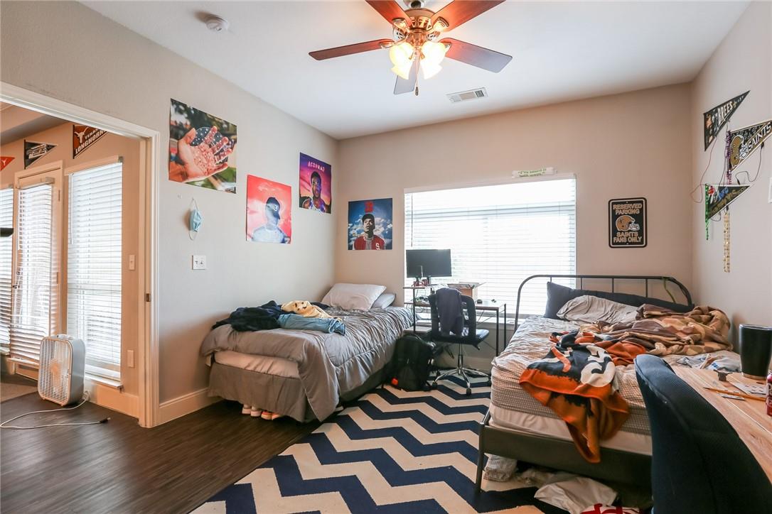 910 W 25th St # 205, Austin, TX 78705