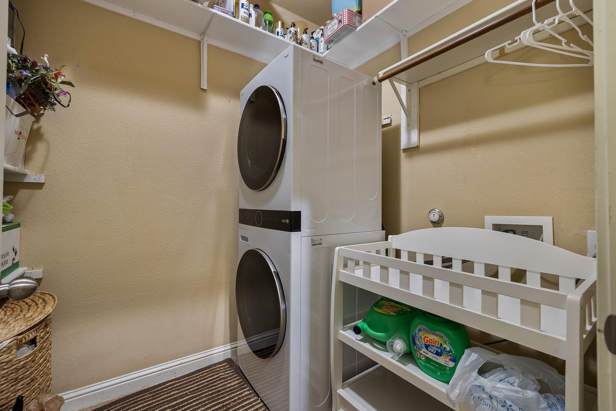 2494 Santa Barbara Loop, Round Rock, TX 78665