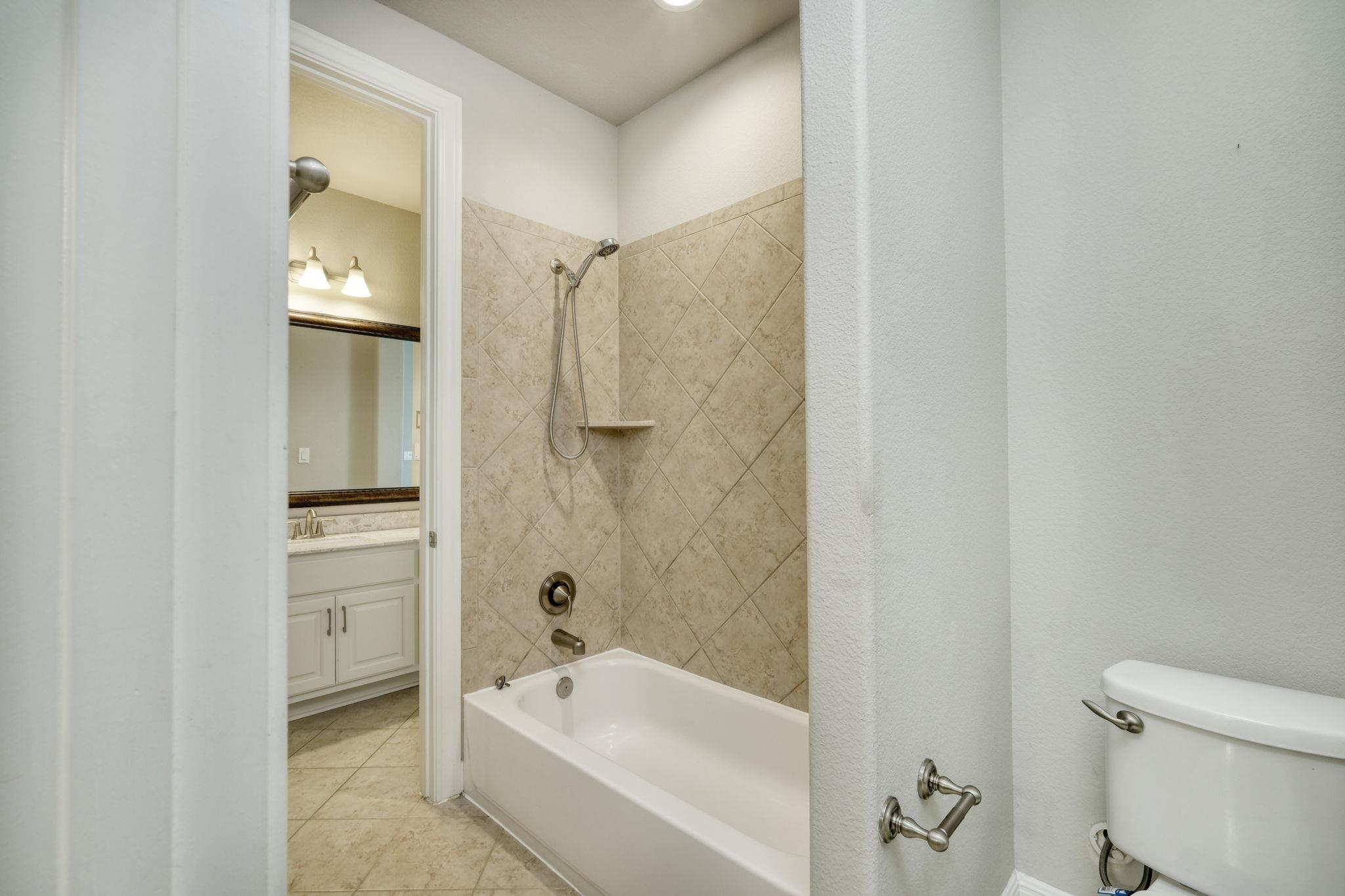 5000 Savio Dr, Round Rock, TX 78665