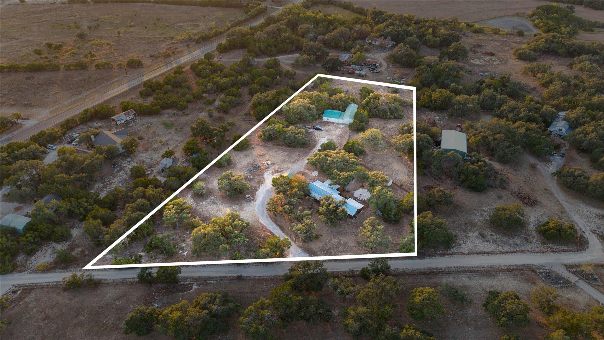 215 Go Away Rd, Blanco, TX 78606