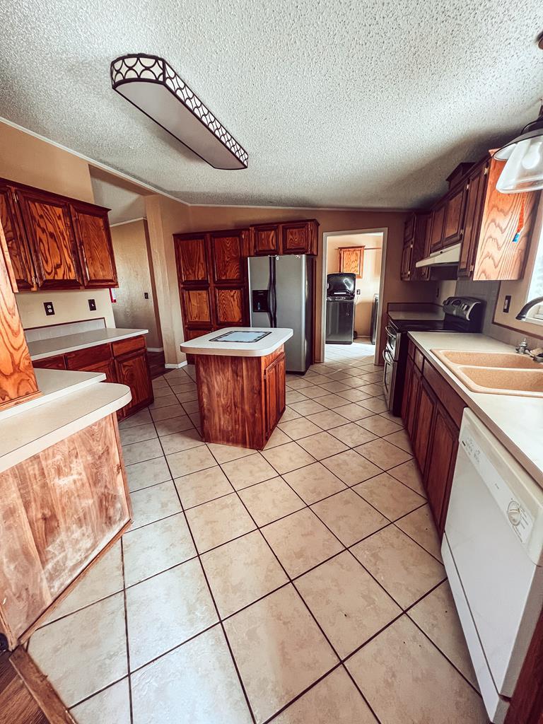 4301 S County Road 1135, Midland, TX 79706