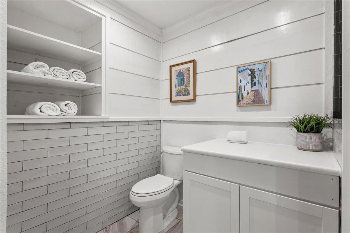 119 Vicinity Trl, Spicewood, TX 78669