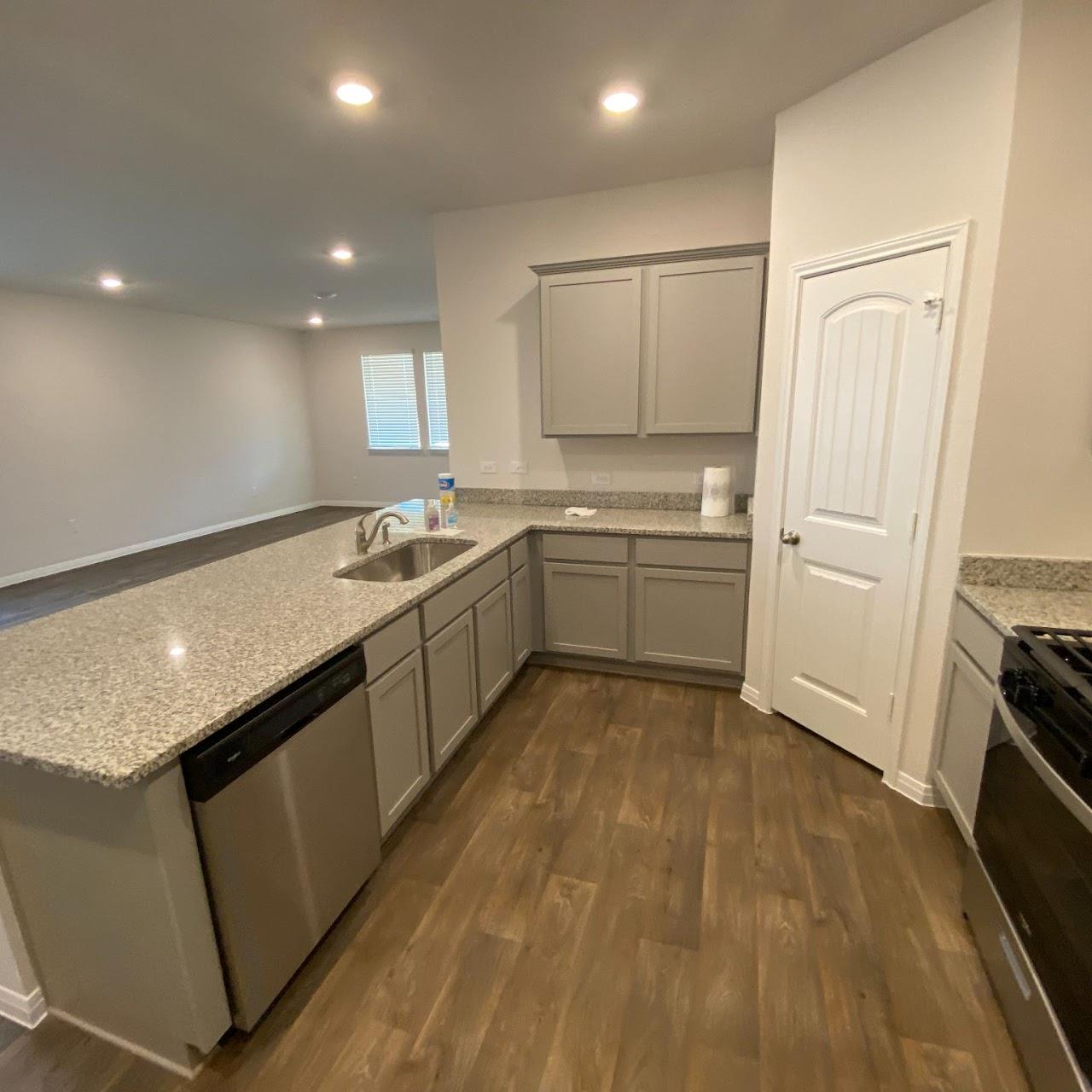 182 Eagle Mountain Trl, Kyle, TX 78640