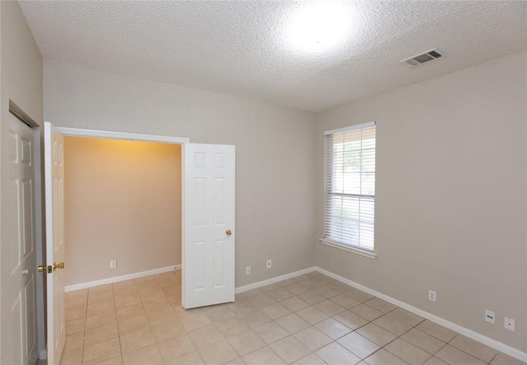 1628 War Horse Ln, Round Rock, TX 78664