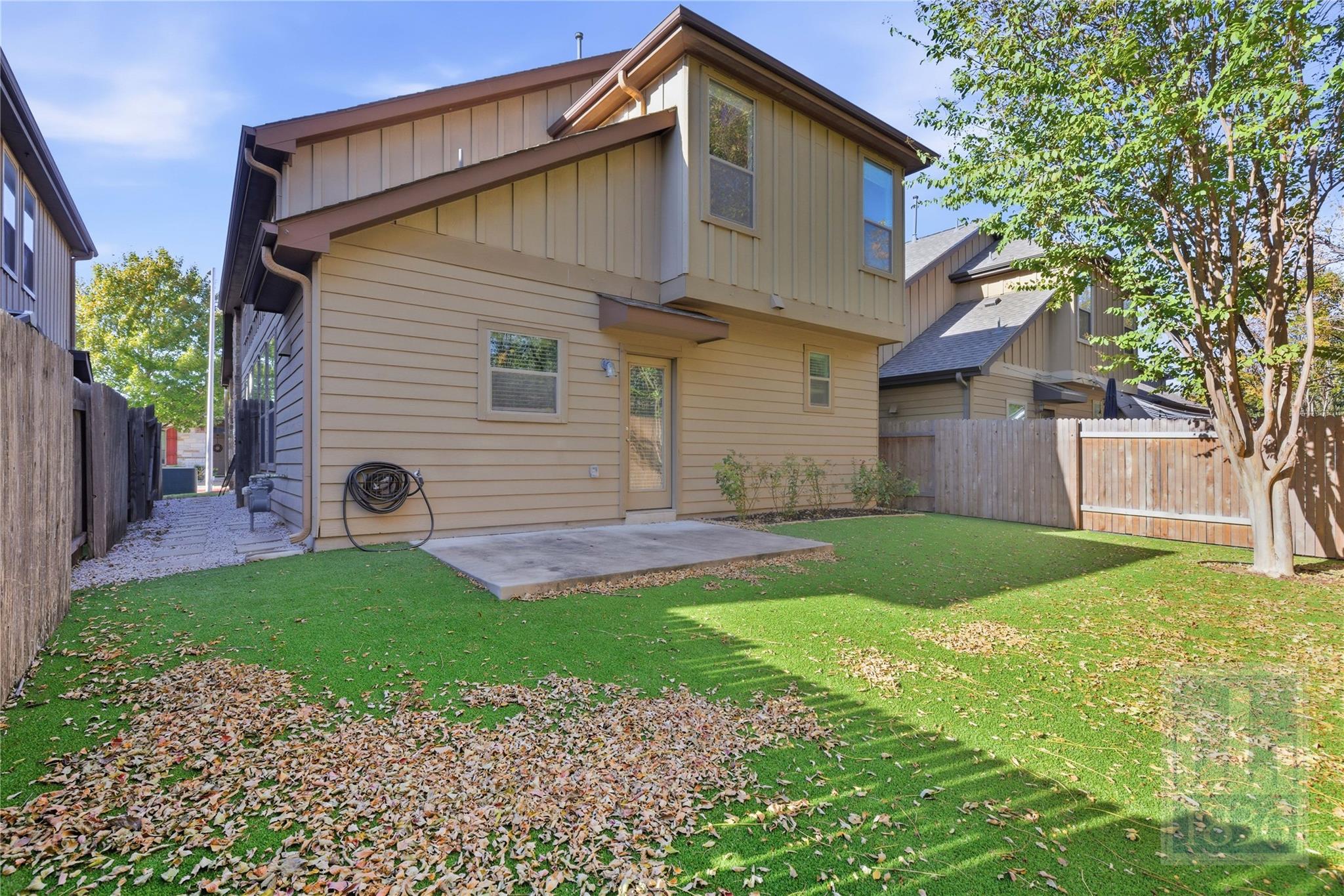 7233 Menchaca Rd # 13, Austin, TX 78745