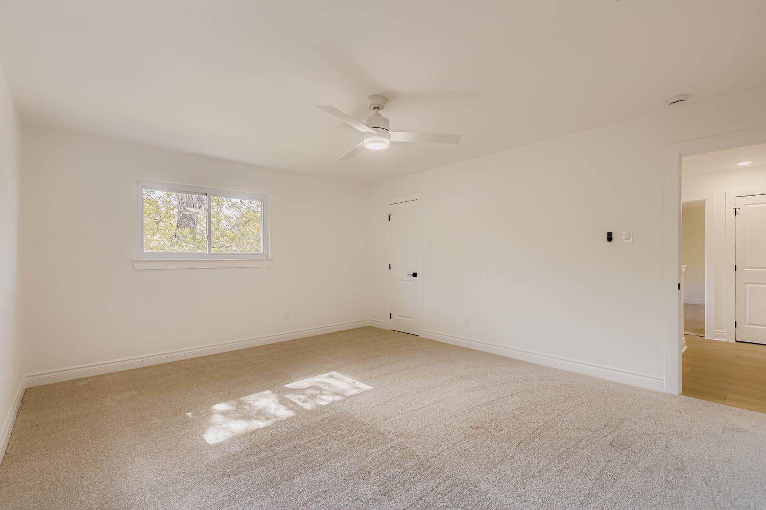 8011 Scotland Yard, Austin, TX 78759