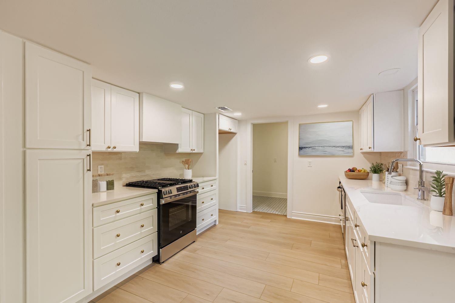 8011 Scotland Yard, Austin, TX 78759