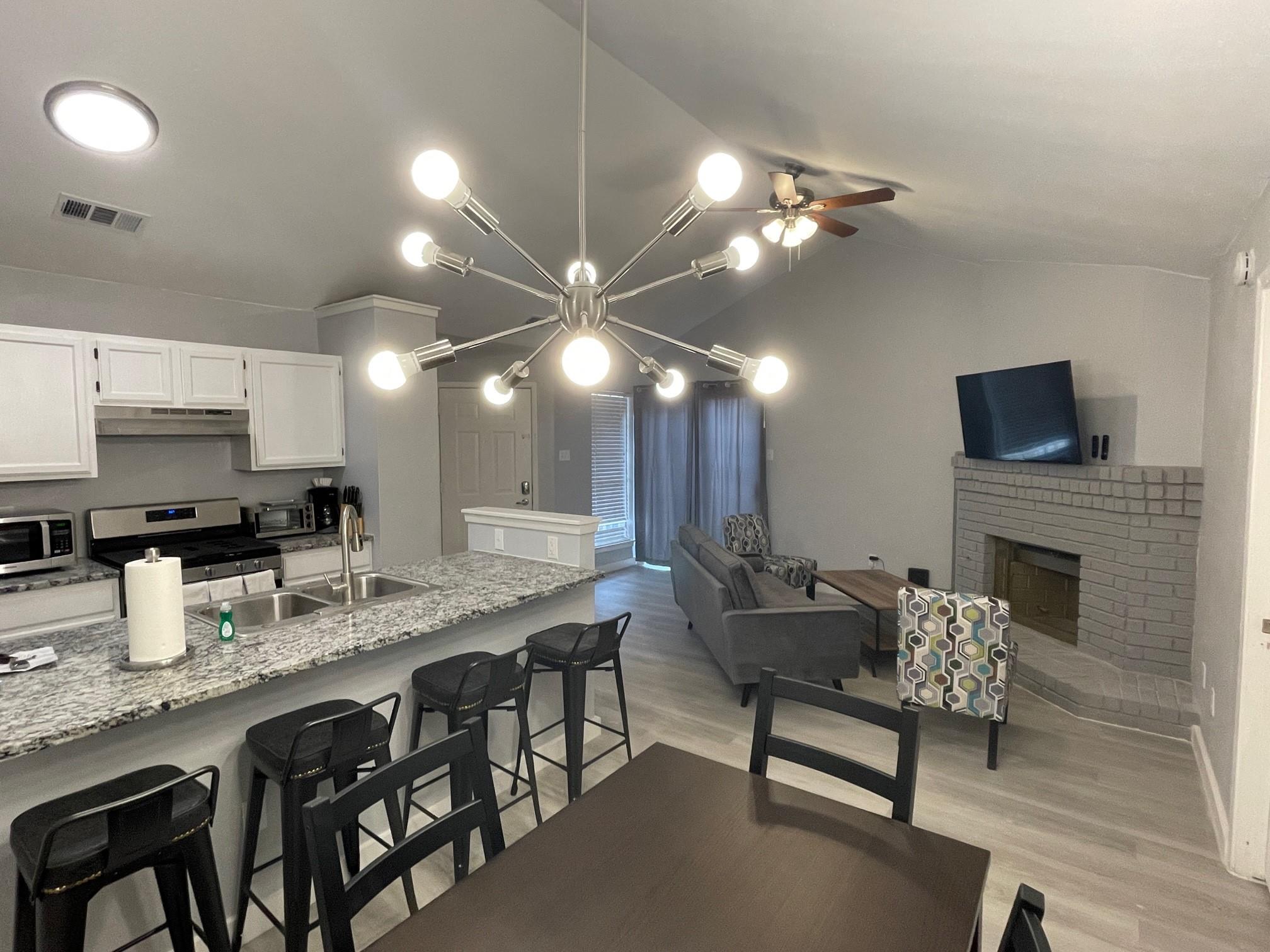 12200 Thompkins Dr # A, Austin, TX 78753