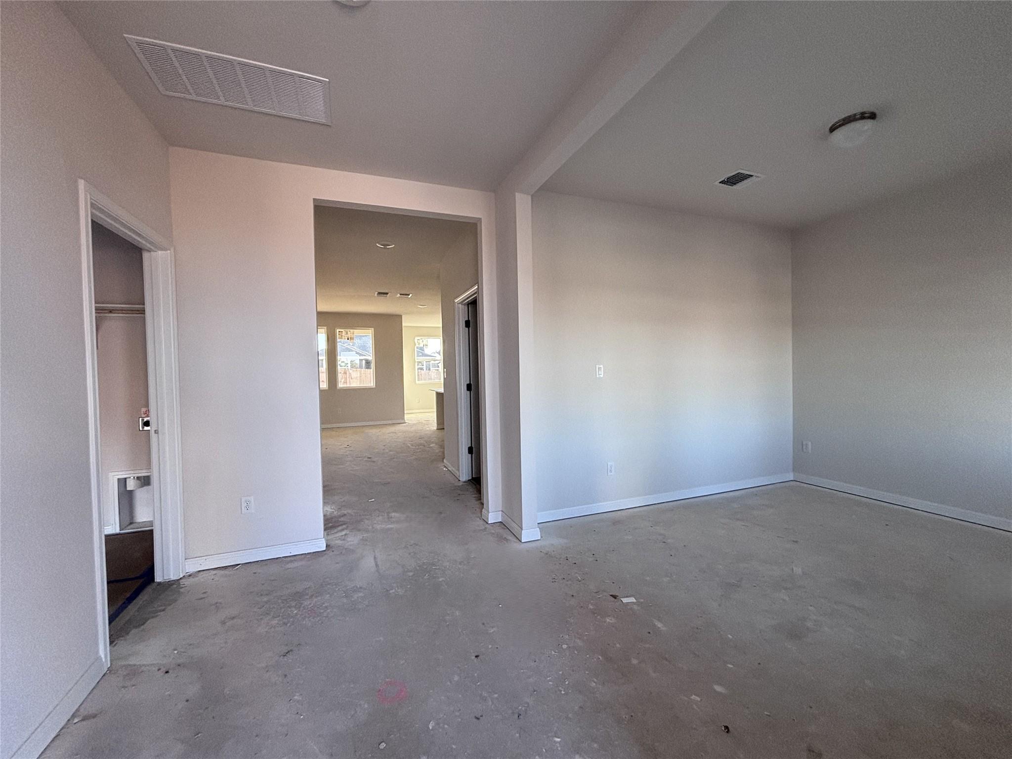 147 Coleto Trl, Bastrop, TX 78602