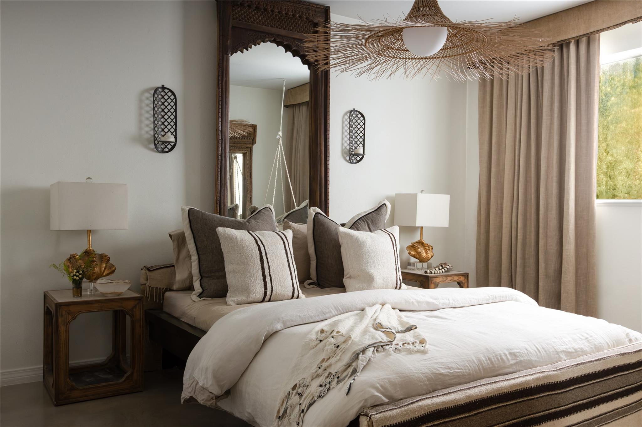 5205 Creekline Dr, Austin, TX 78745