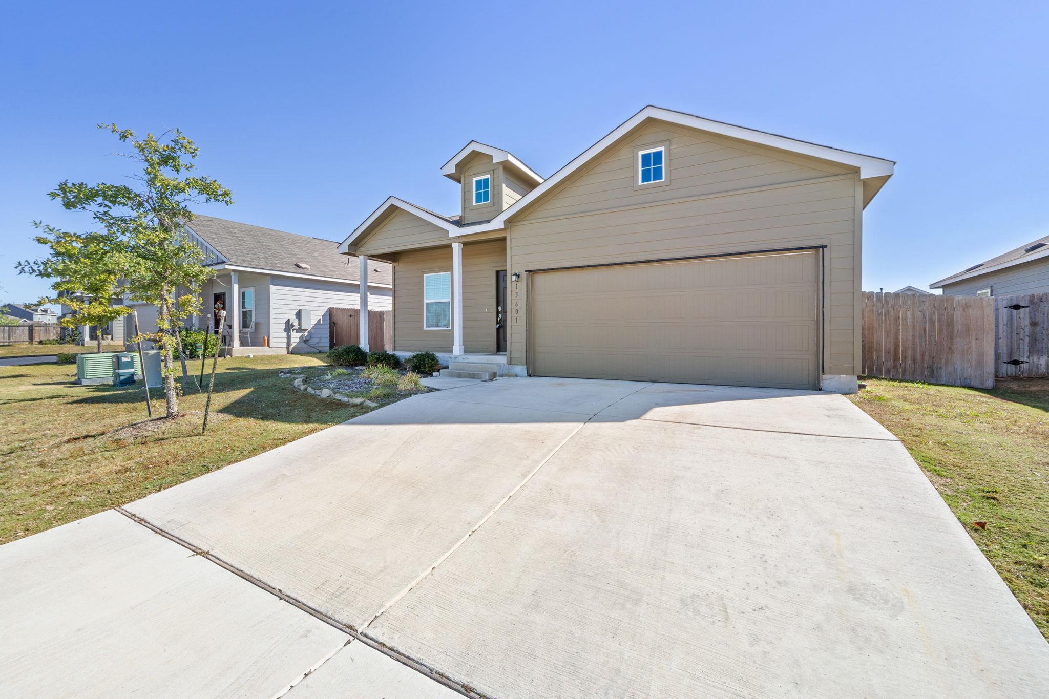 13601 Mussel Run, Elgin, TX 78621