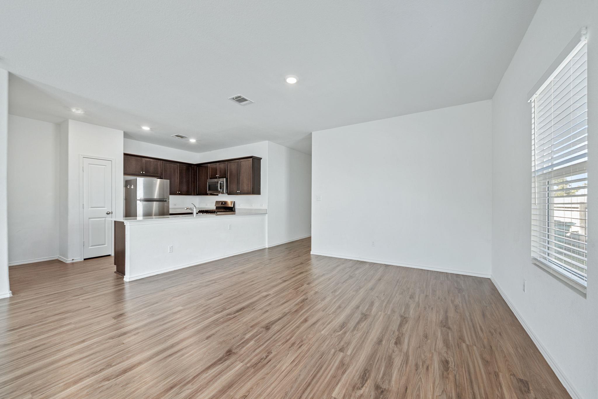 13601 Mussel Run, Elgin, TX 78621