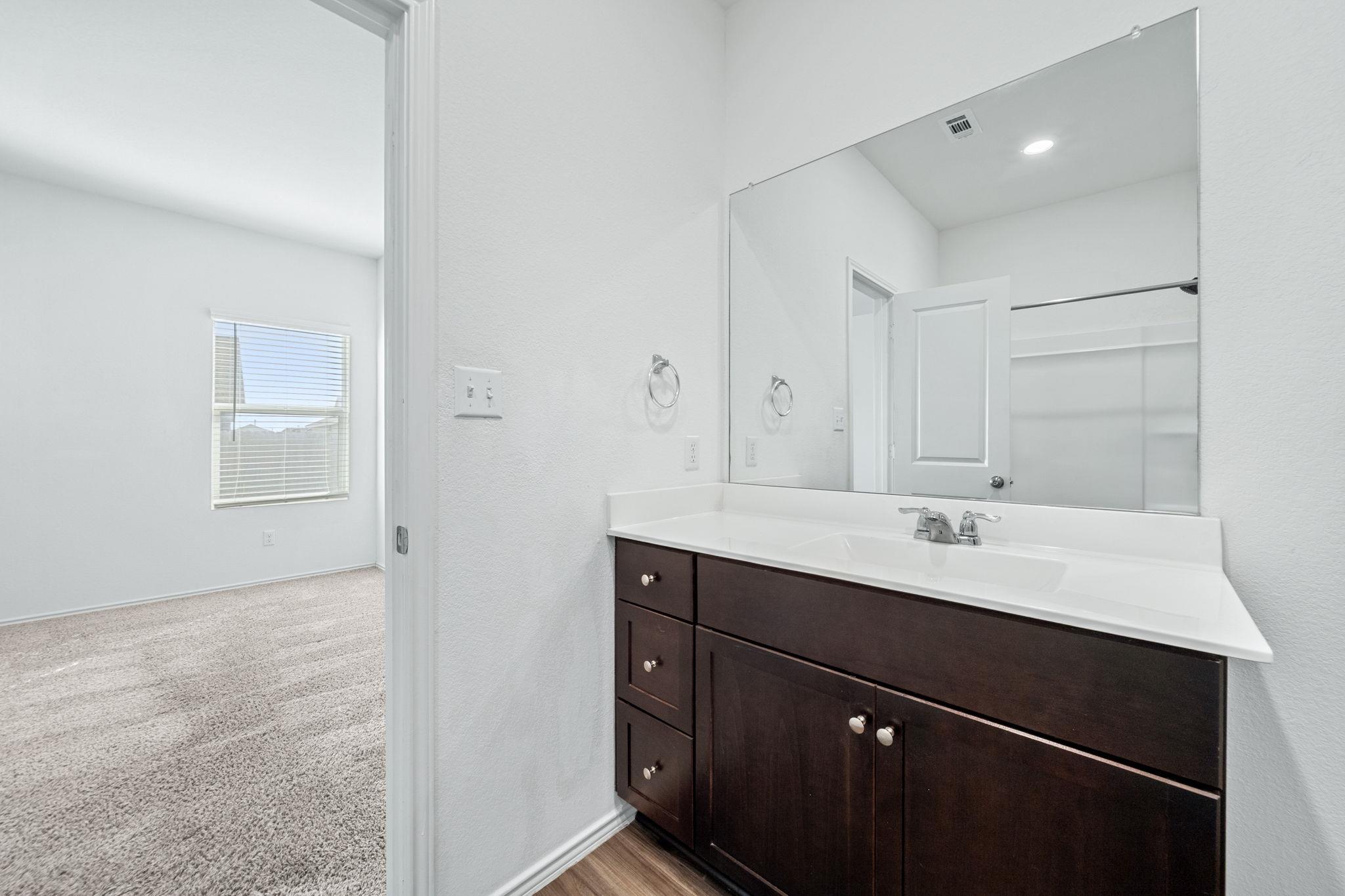 13601 Mussel Run, Elgin, TX 78621