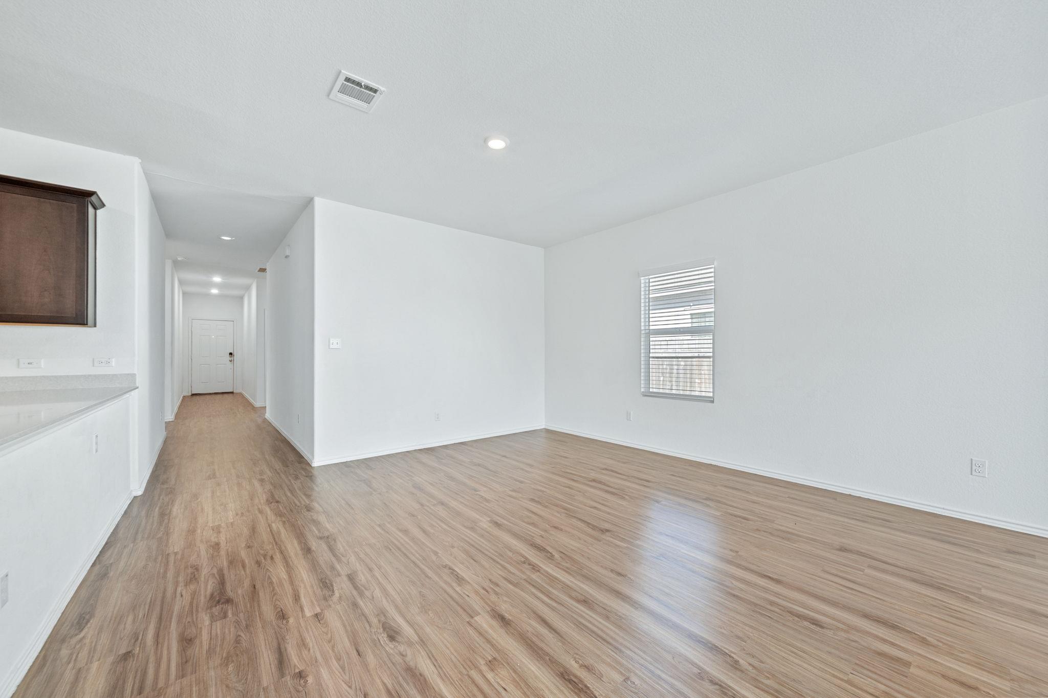 13601 Mussel Run, Elgin, TX 78621