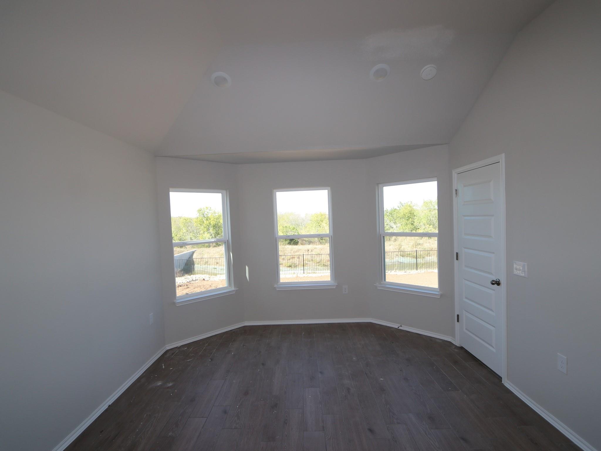 9116 Furman Dr, Austin, TX 78747