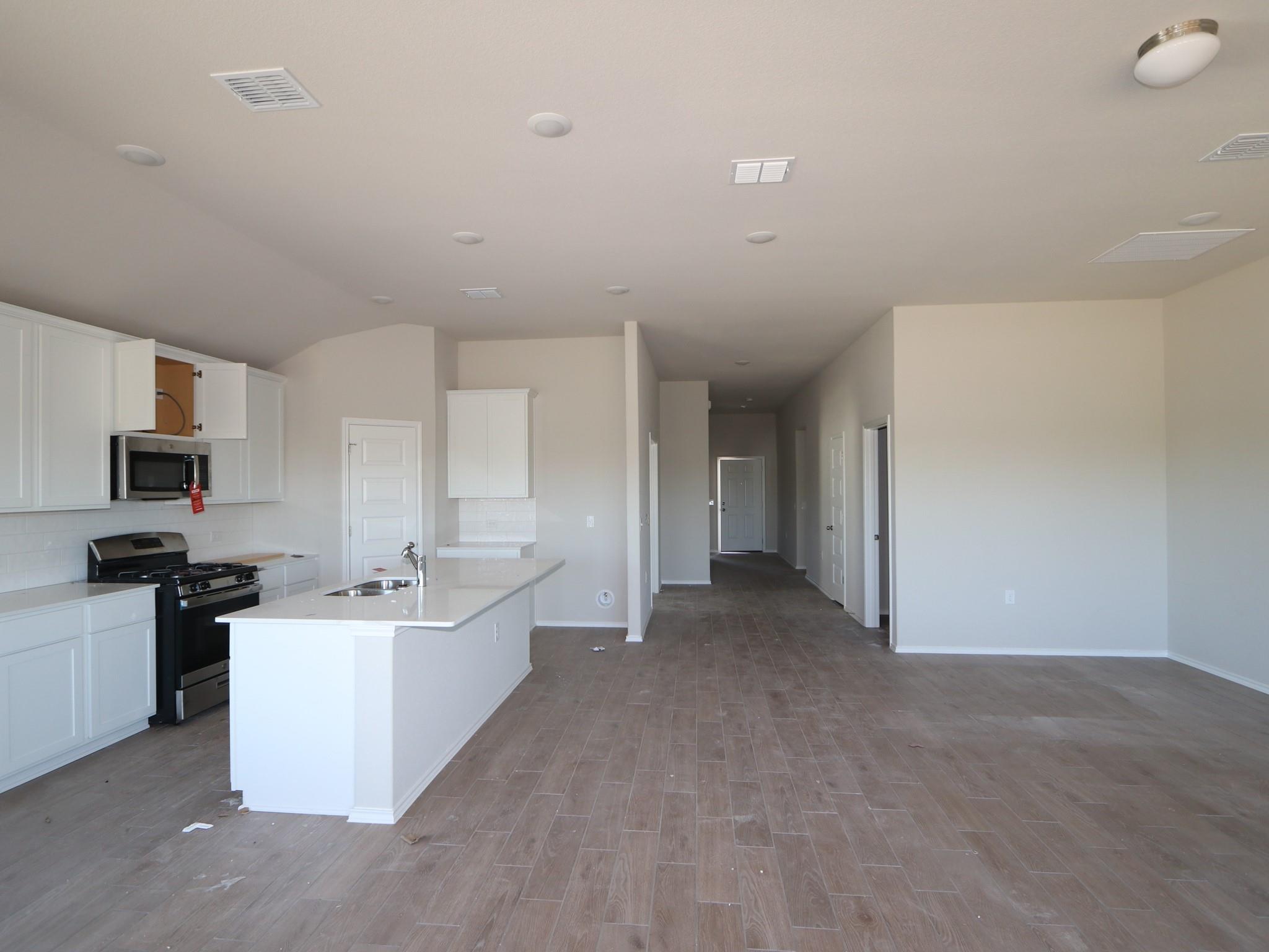 9116 Furman Dr, Austin, TX 78747