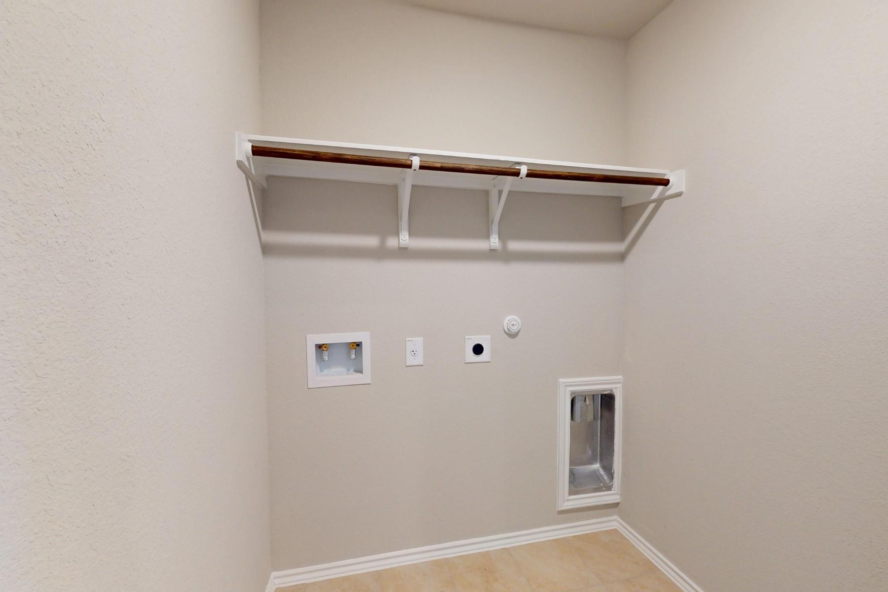 9200 Corvallis Dr, Austin, TX 78747