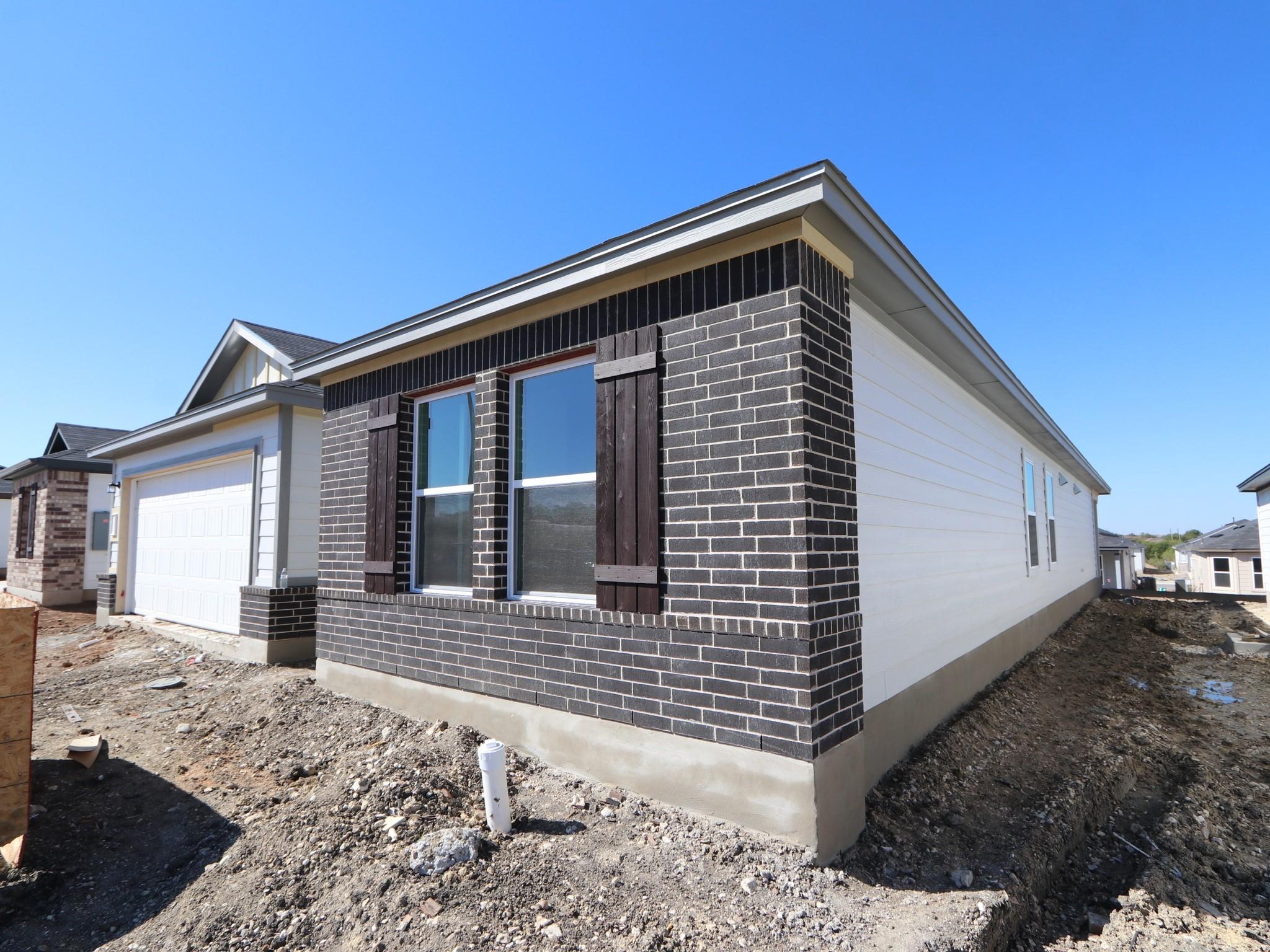 9200 Corvallis Dr, Austin, TX 78747