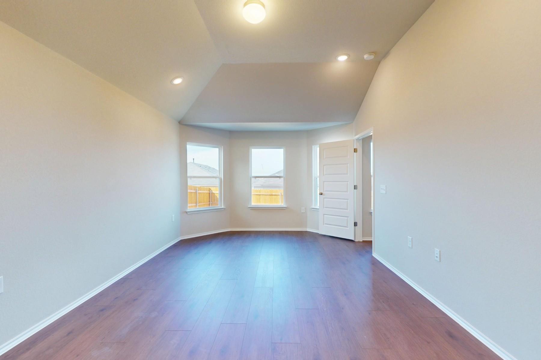 9200 Corvallis Dr, Austin, TX 78747